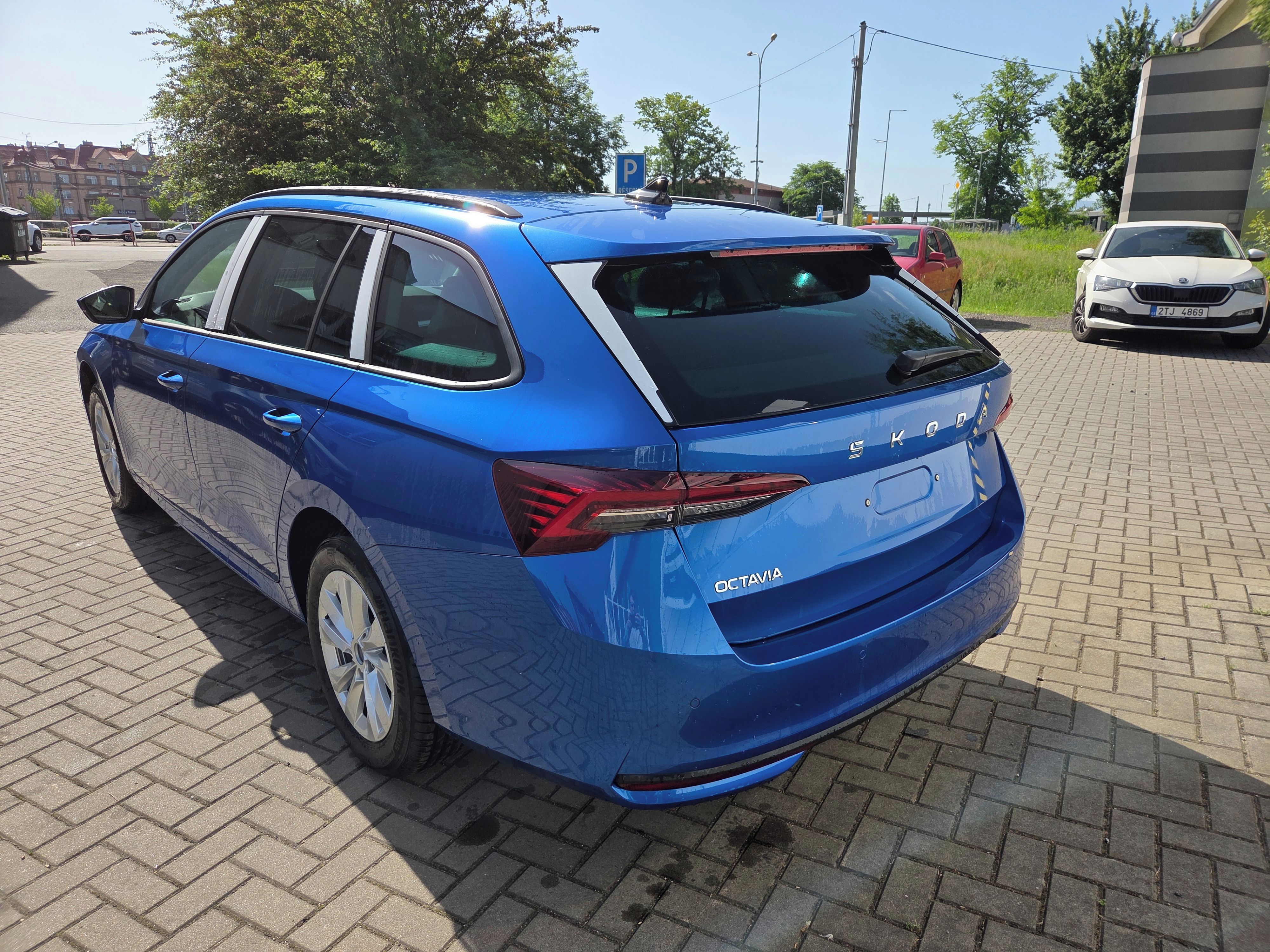 Škoda Octavia, Combi Select 1,5TSI 85kw 6man - fotka 2
