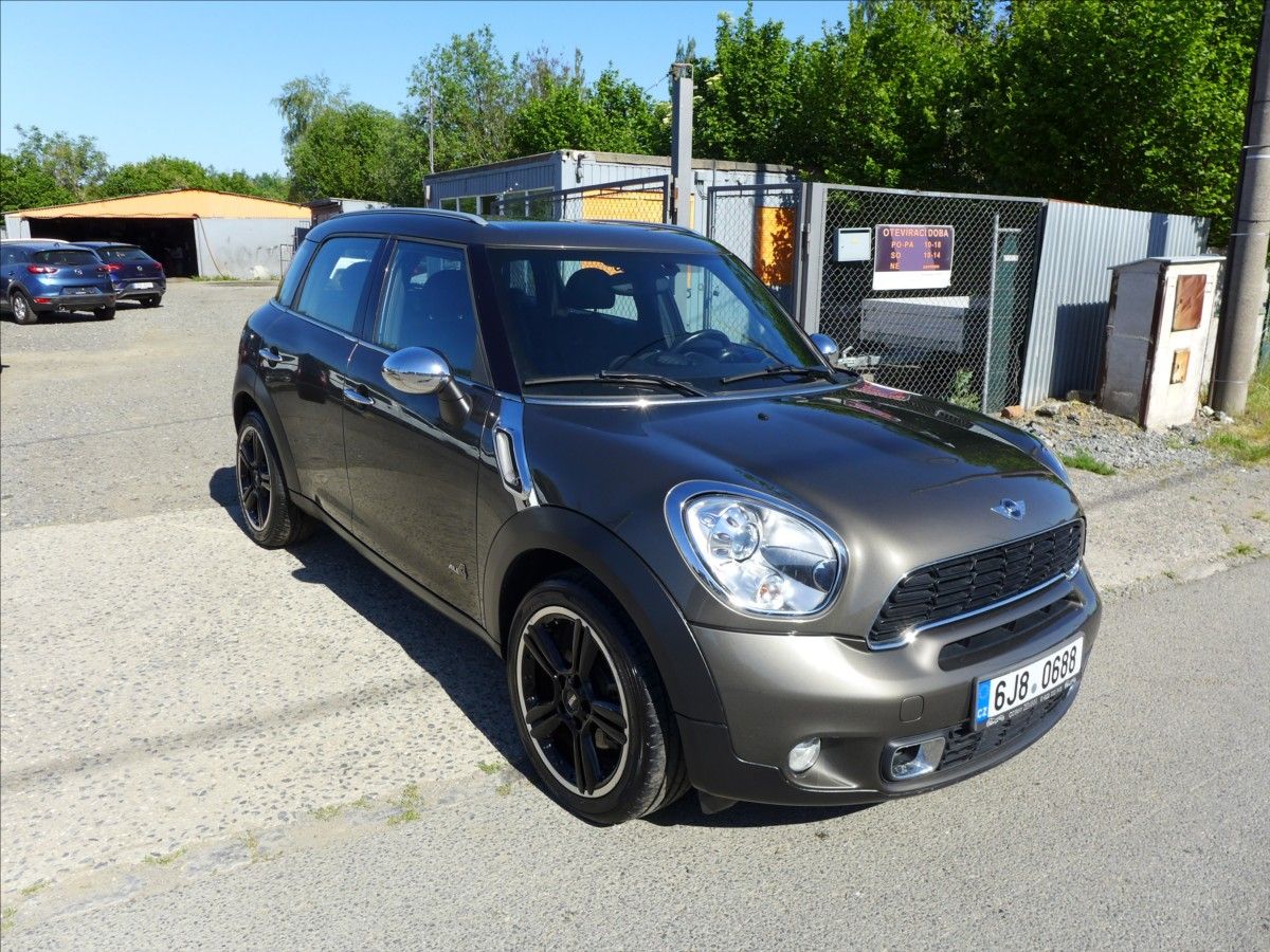 Mini Countryman, 2,0 SD  4X4, VÝHŘEV, NAVI - fotka 4