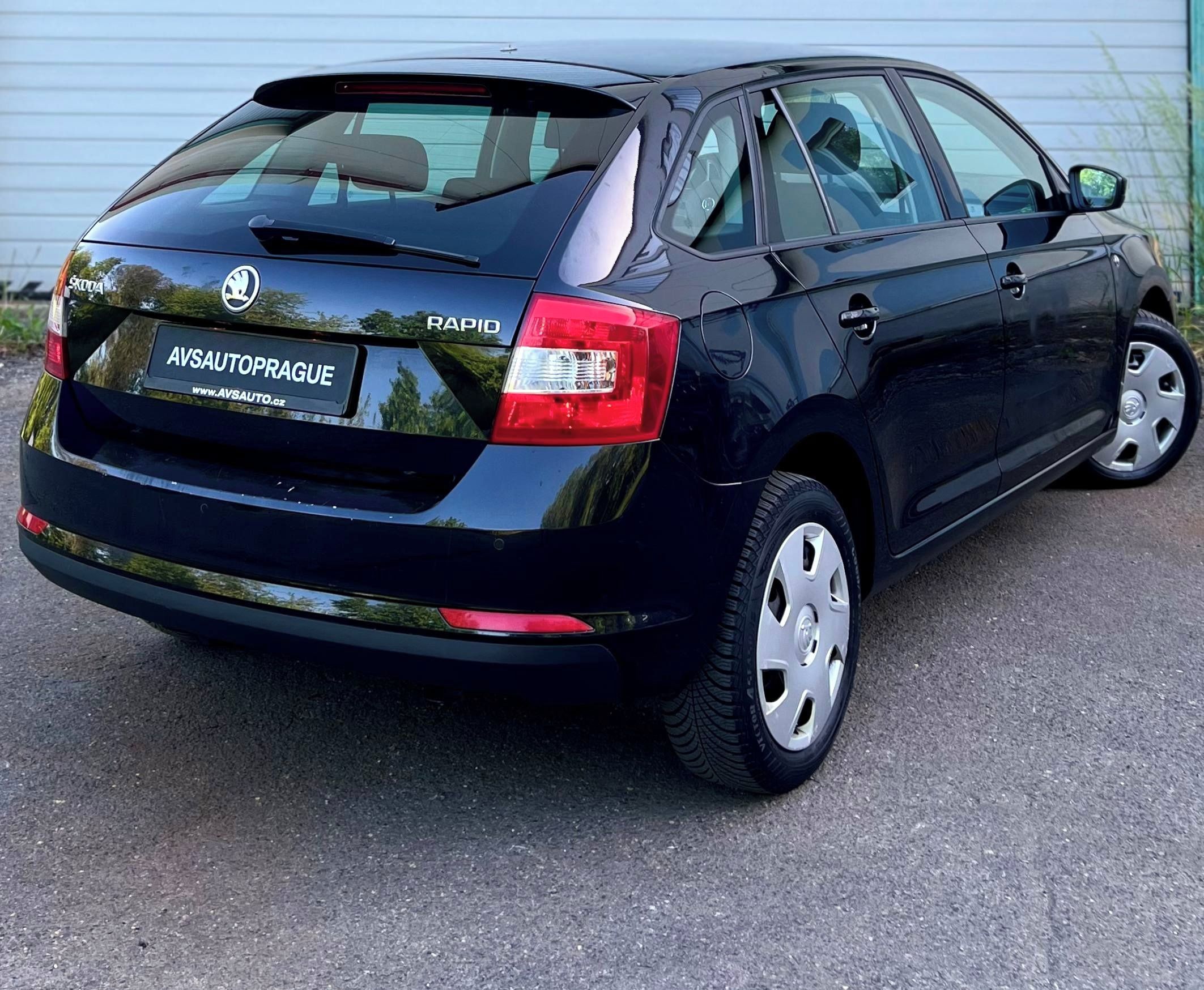 Škoda Rapid, SPACEBACK 1.6 TDI DSG 2014 - fotka 4