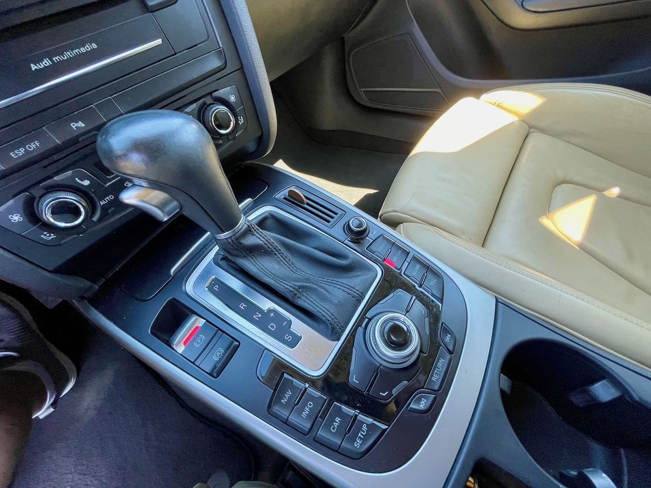 Audi A4 allroad, 3.0 TDI quattro 1. majitel - fotka 6
