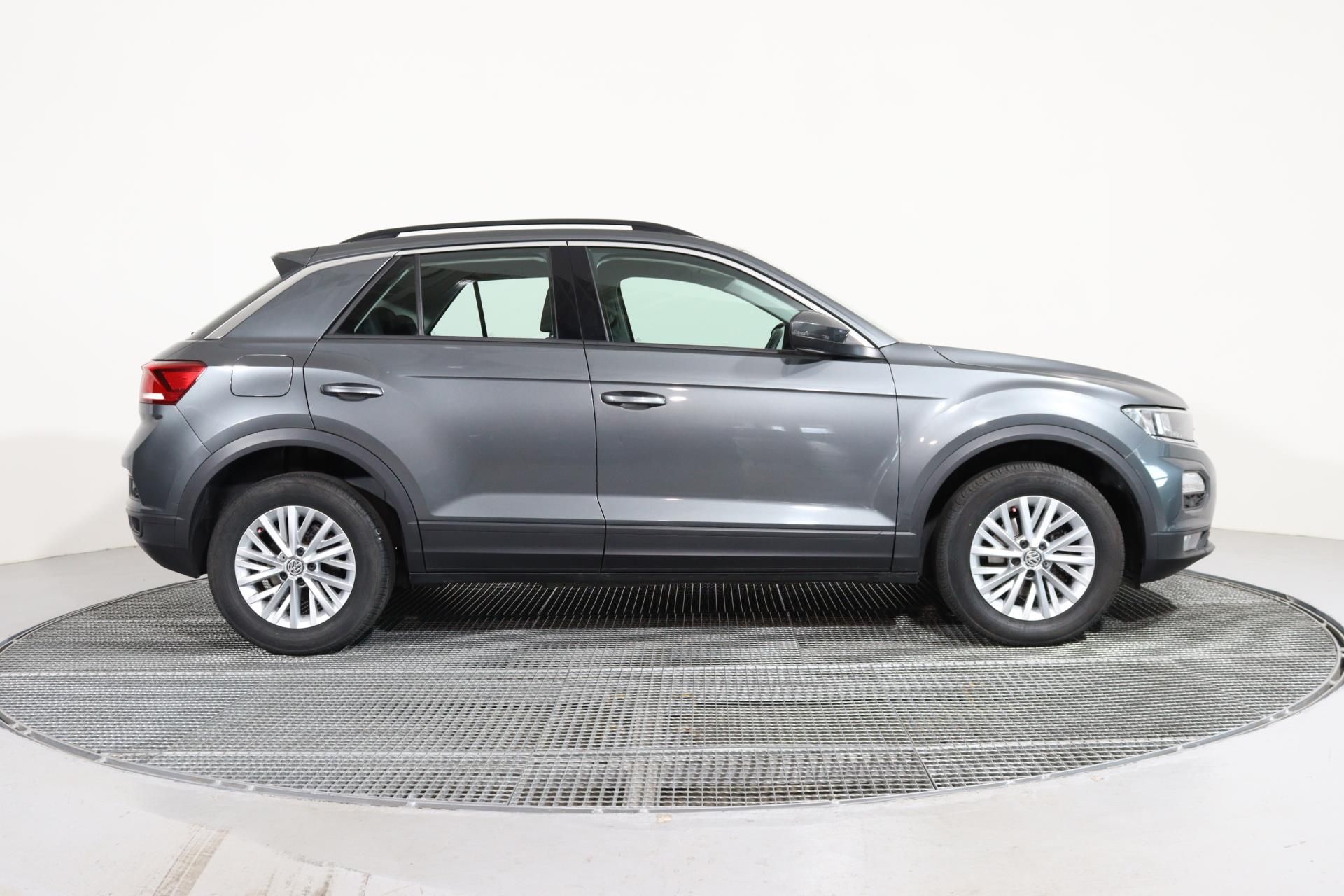 Volkswagen T-Roc, 1,0TSI /TAŽNÉ ZAŘÍZENÍ SKLOPNÉ - fotka 3