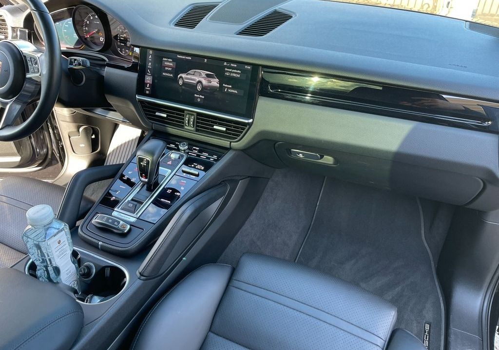 Porsche Cayenne, BOSE - fotka 3