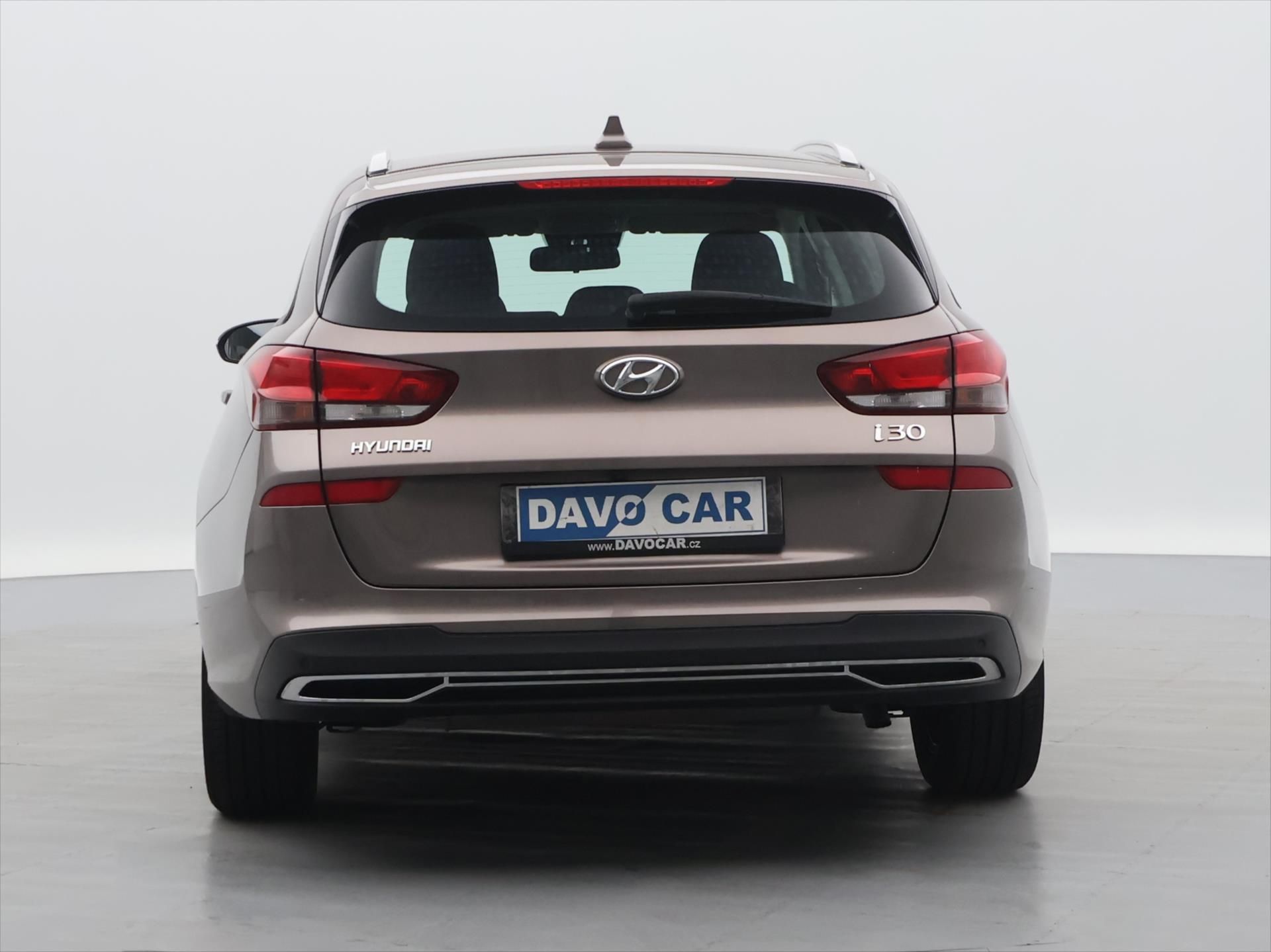 Hyundai i30, 1,0 T-GDI 88kW Start Plus CZ - fotka 6