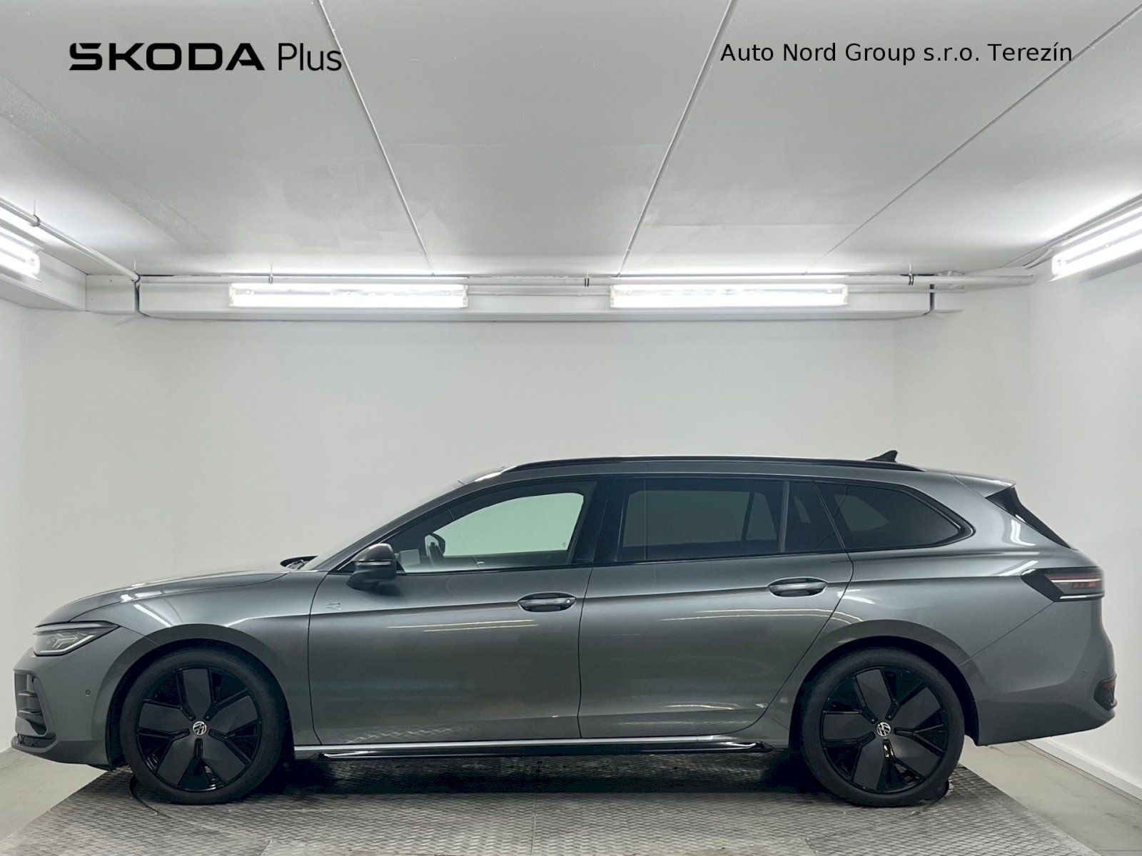 Volkswagen Passat, 2.0 TDI 142kW 4MOT DSG Eleganc - fotka 3