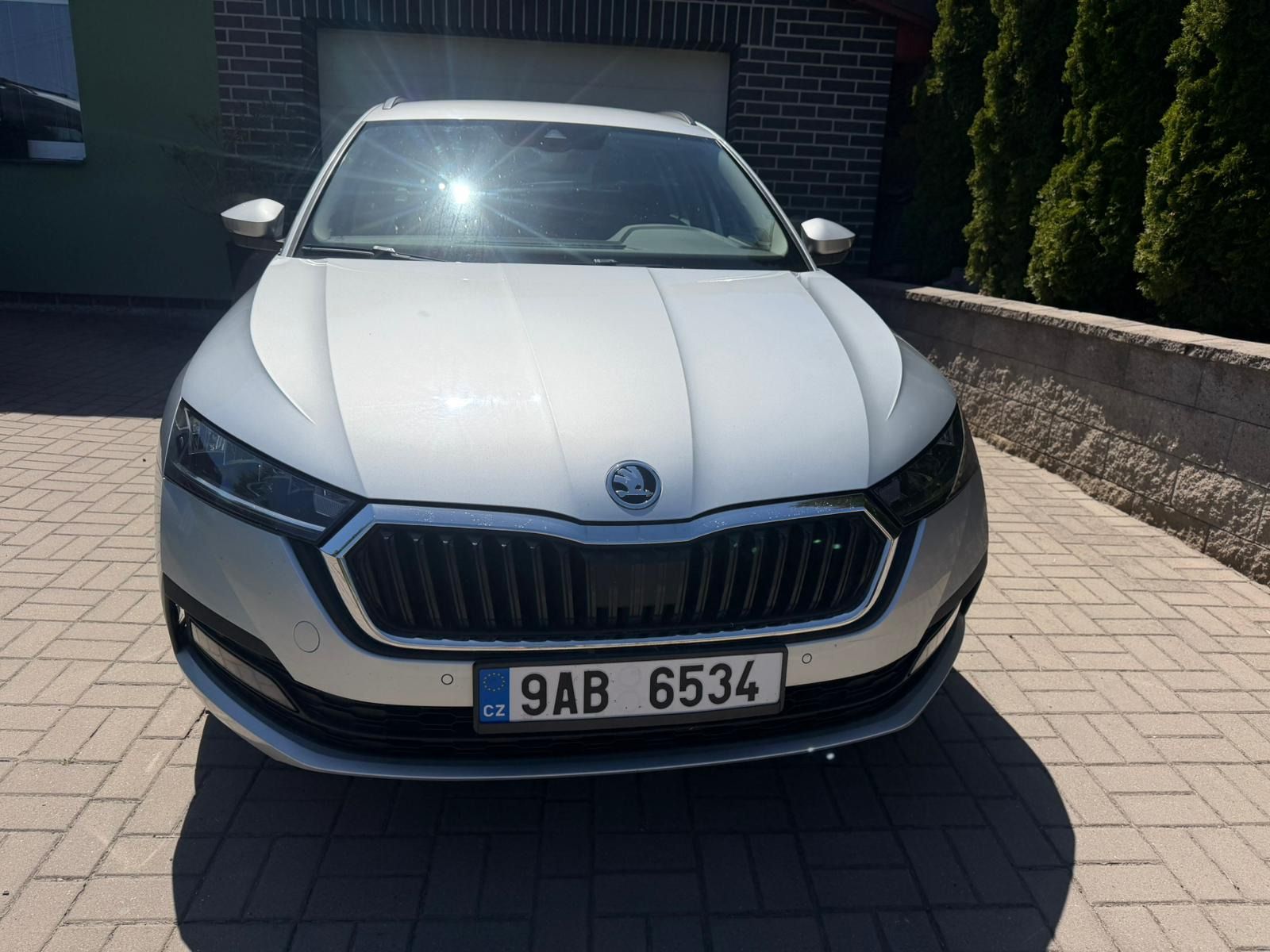Škoda Octavia, 2,0TDi,ambient+,CZ,M6,1maj,DPH - fotka 3