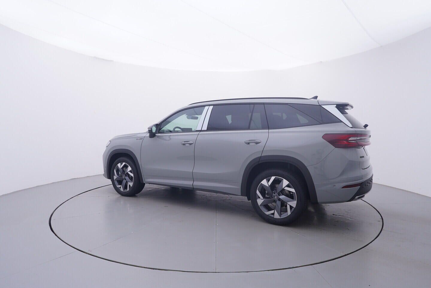 Škoda Kodiaq, Sportline 2.0 TDI 4x4 142 kW - fotka 3