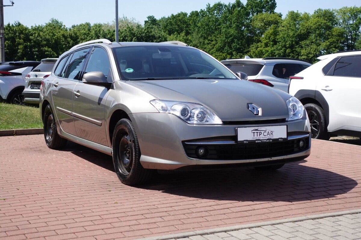 Renault Laguna, 2.0 16V Expression Grandtour - fotka 3