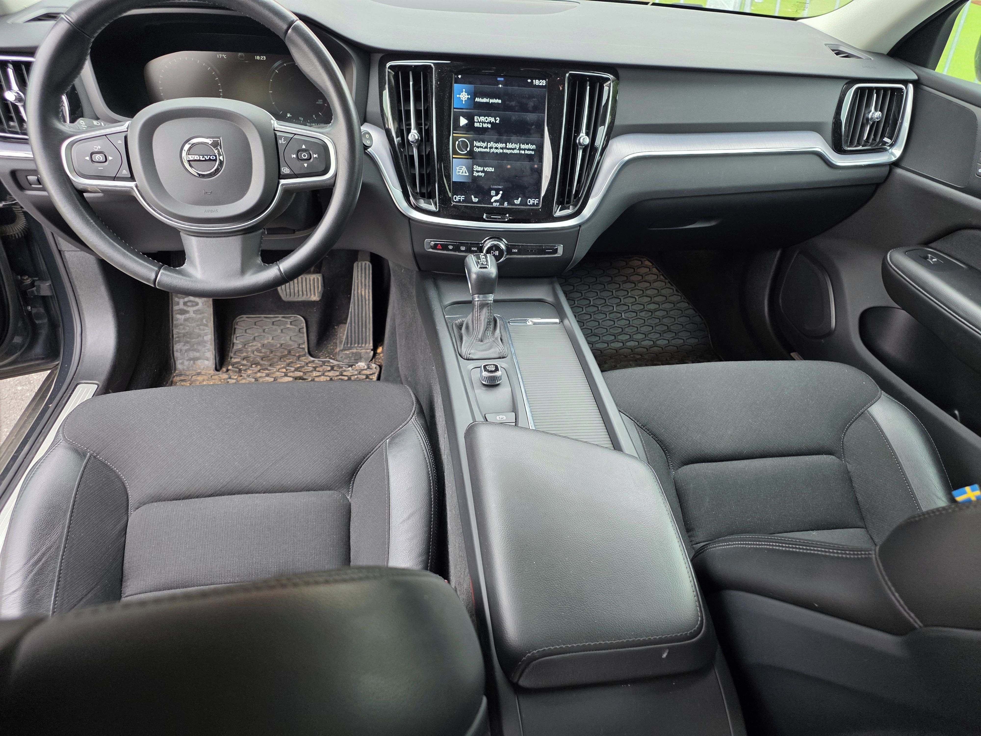 Volvo V60, Po pečlivém majiteli, NOVÁ STK - fotka 3