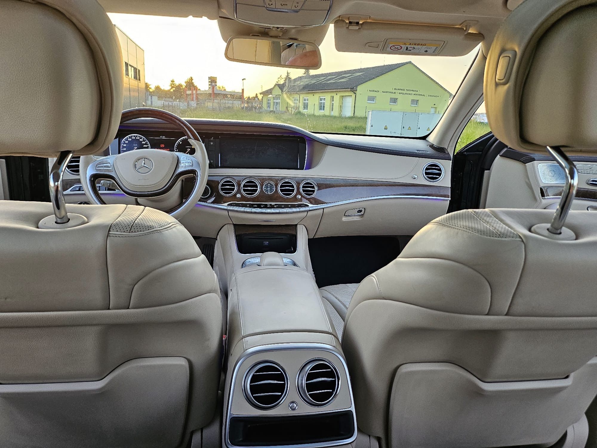Mercedes-Benz Třídy S, 3.0 tdi 190kw BLUETEC - fotka 6