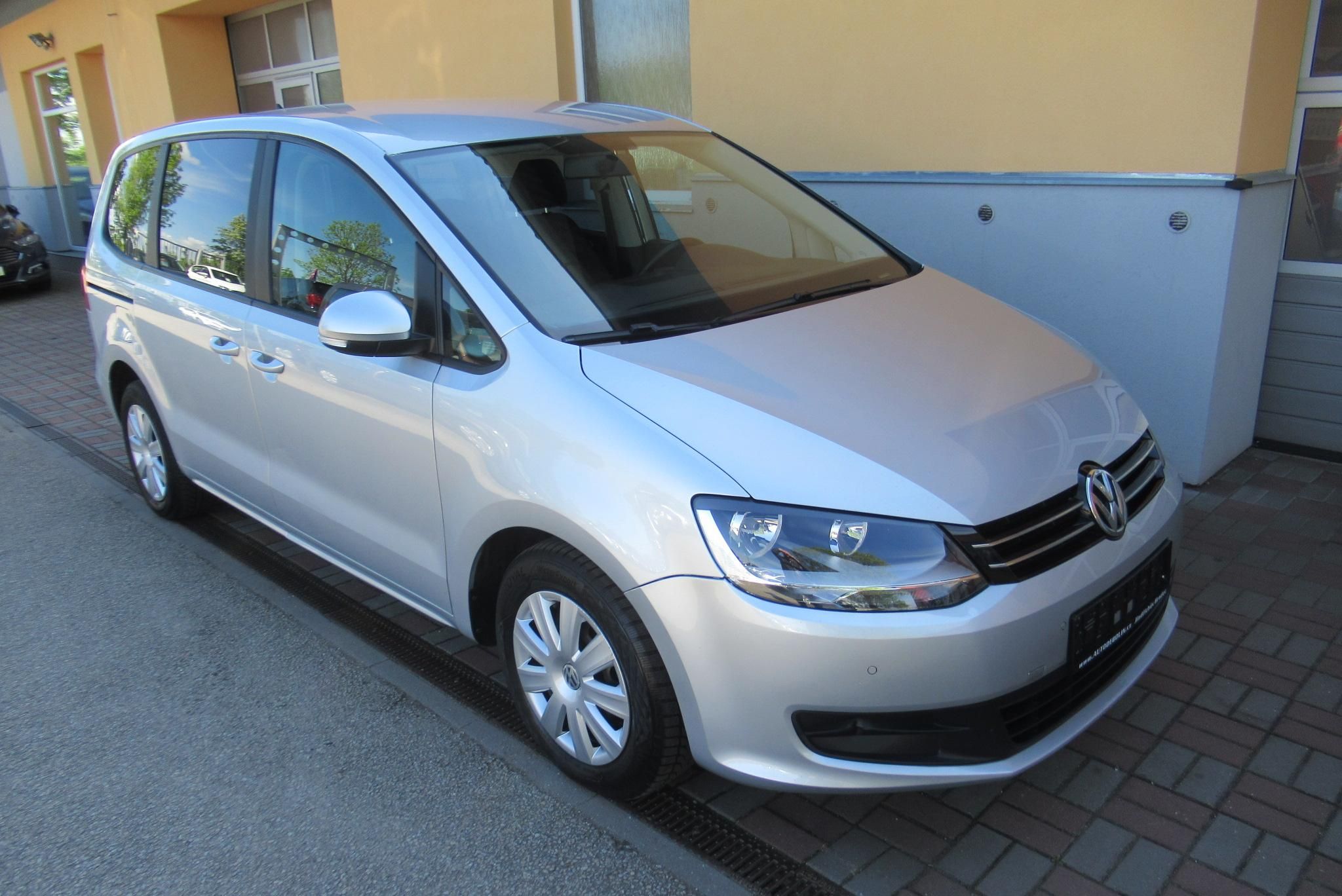 Volkswagen Sharan, 2.0 TDi  KLIMA WEBASTO TAŽNÉ
