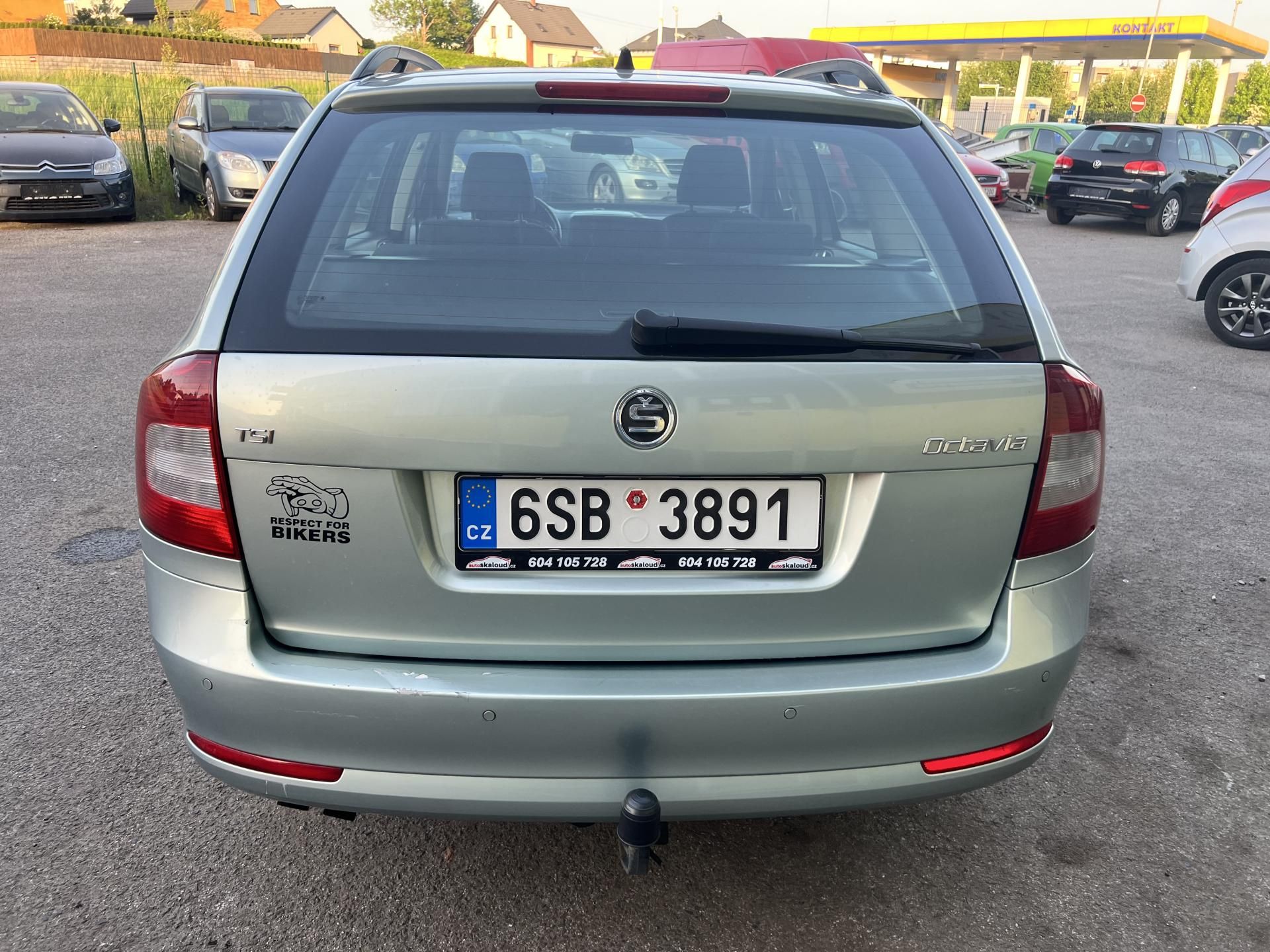 Škoda Octavia, 1.4TSI 90KW,DSG,TZ,ELEGANCE - fotka 6