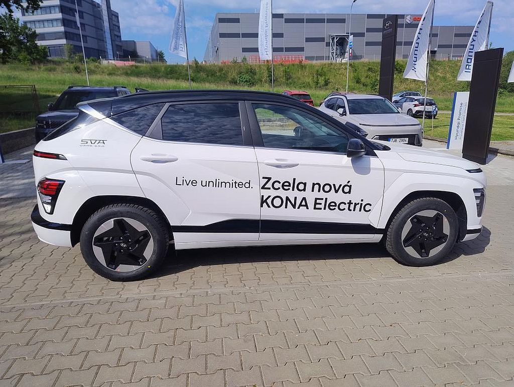 Hyundai Kona, EV 64,8 CZECH EDITION - fotka 5