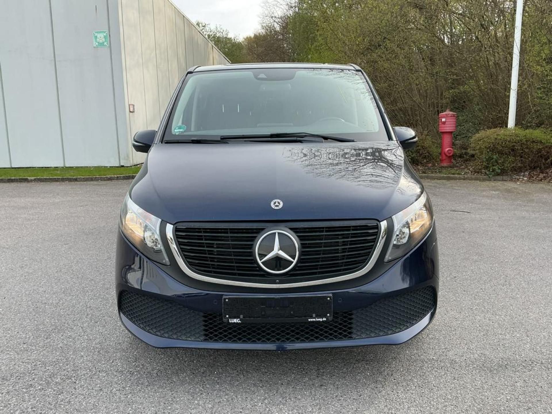 Mercedes-Benz Třídy V, EQV 300 Long - fotka 2