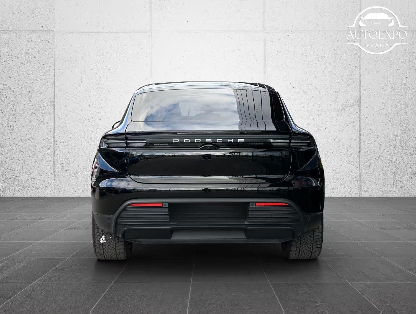 Porsche Macan, Panorama střecha - fotka 3