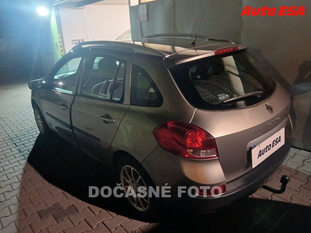 Renault Clio, 1.2 i - fotka 2