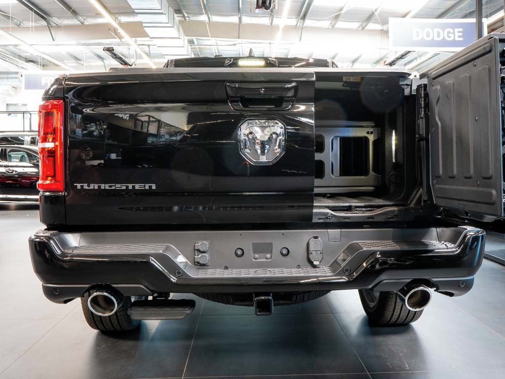 Dodge Ram, 3.0 Tungsten, masážní sedadla - fotka 6