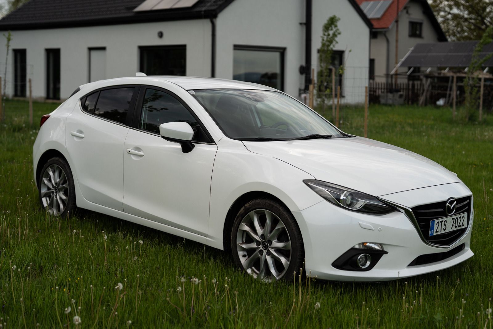 Mazda 3, Mazda 3 2.0 121kW, Revolution