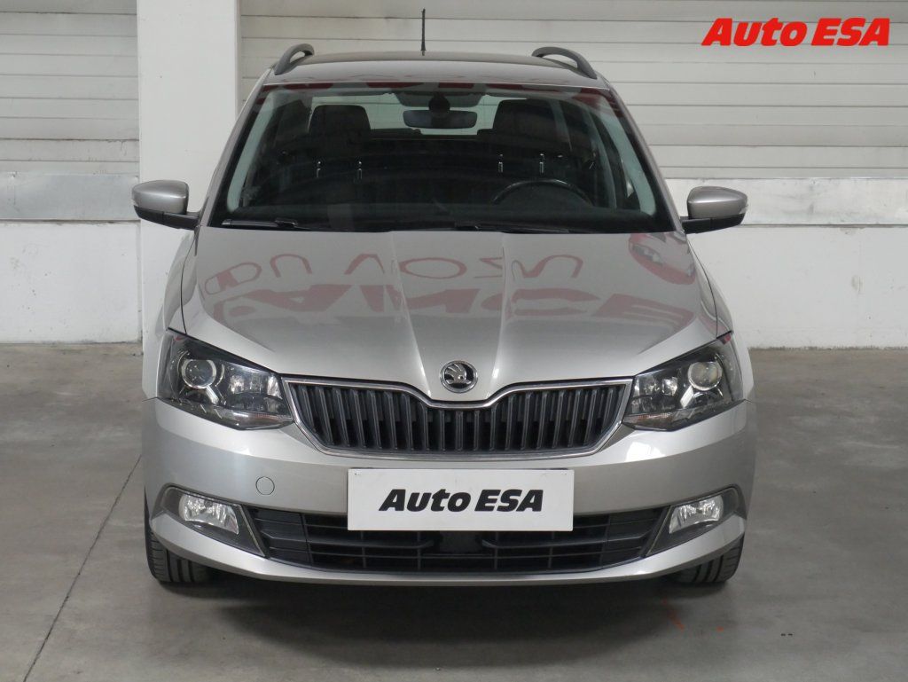 Škoda Fabia, 1.0 Tsi,2.maj,ČR - fotka 2