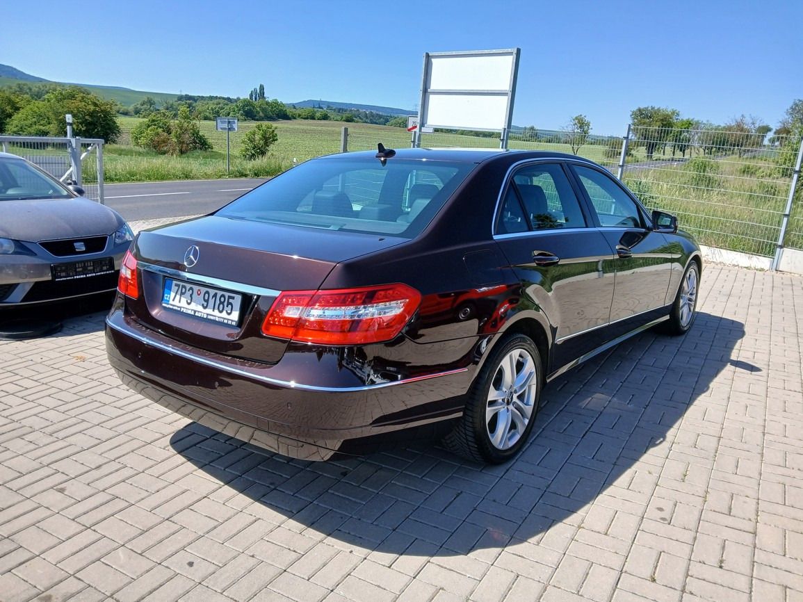 Mercedes-Benz Třídy E, 200 CDI Avantgarde - fotka 5