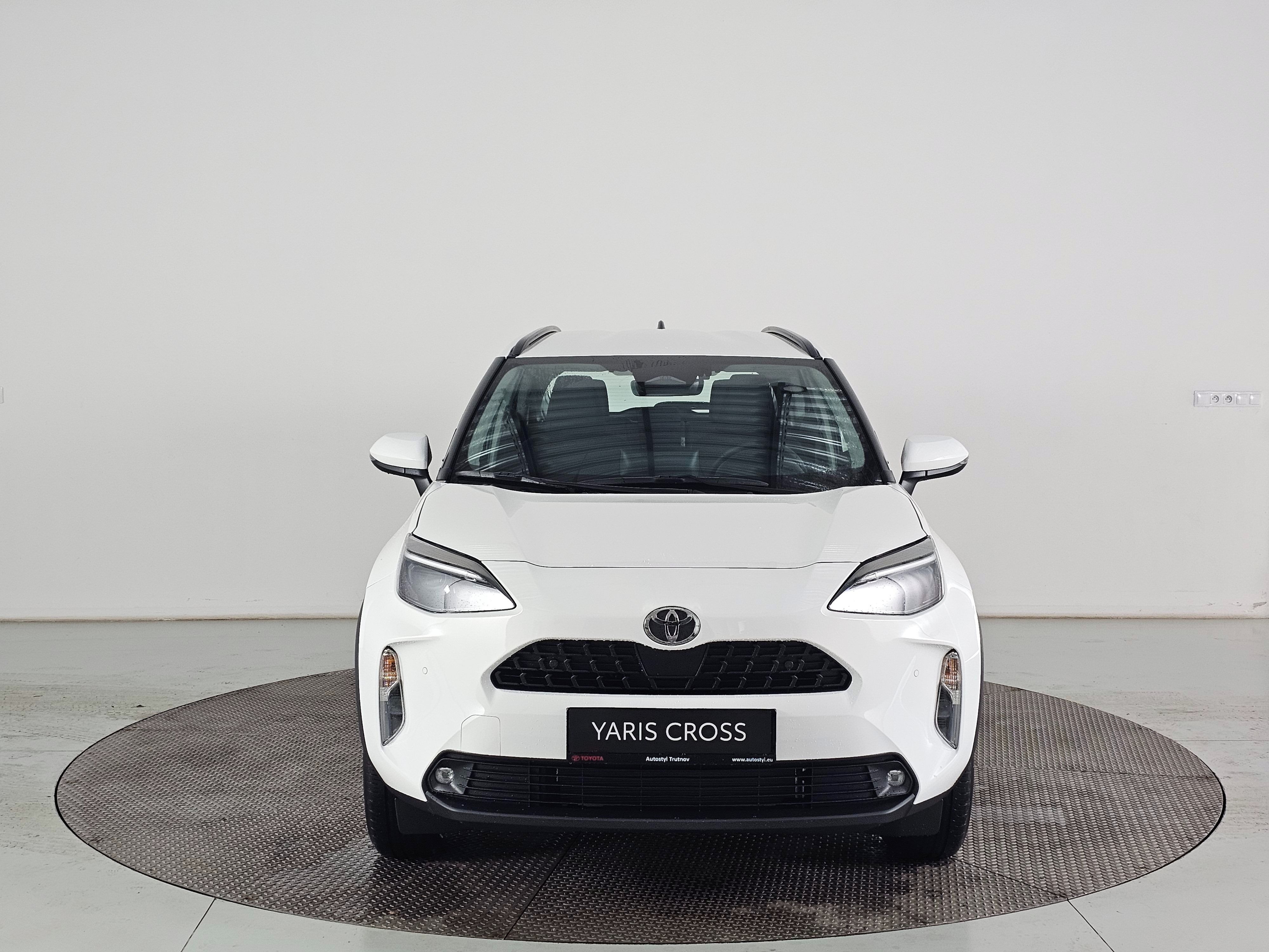Toyota Yaris Cross, 1.5 HEV, 116k 4x2 Comfort - fotka 5