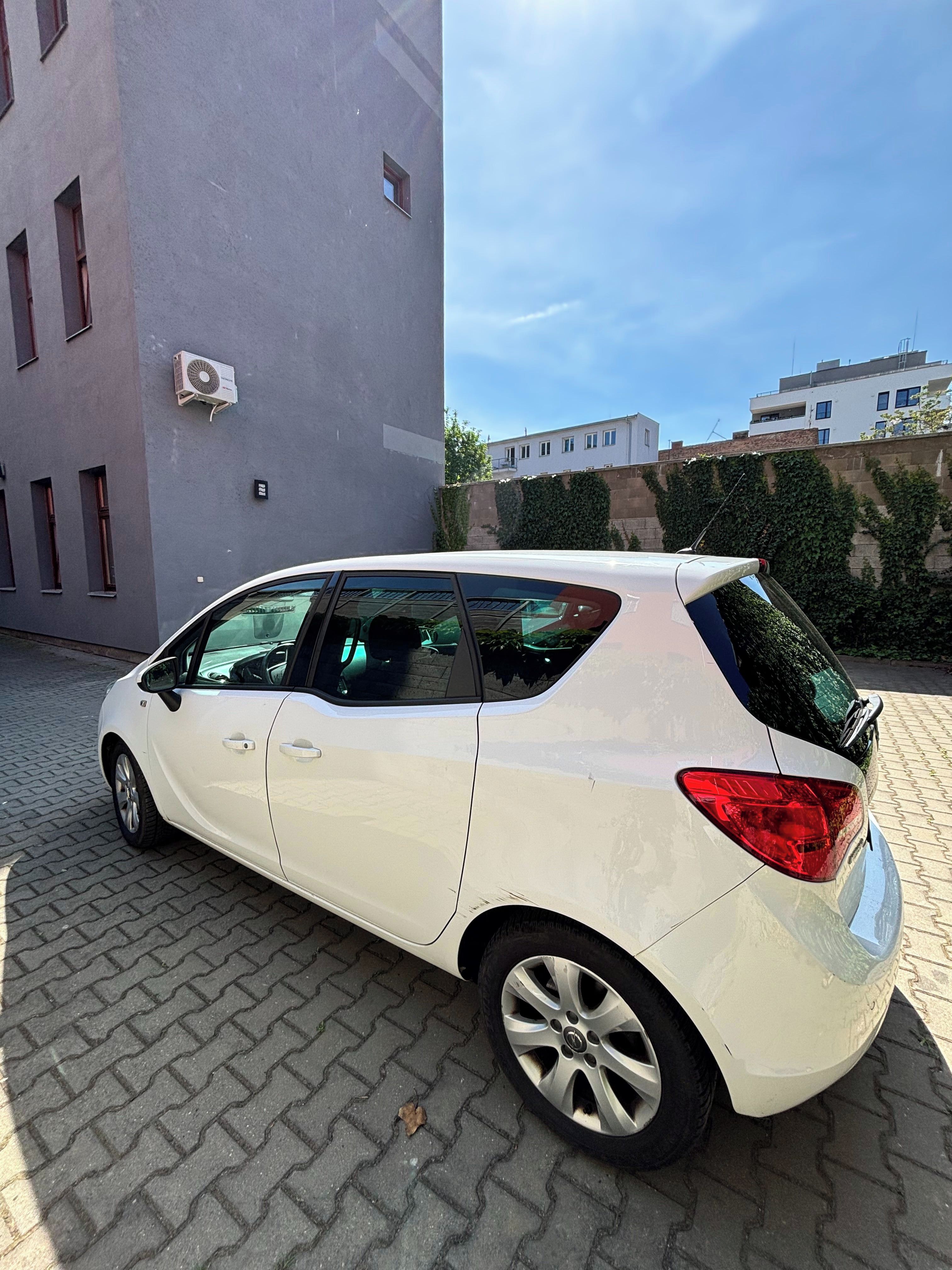 Opel Meriva, 1.4 T 88kW, 1. majitel ČR - fotka 4