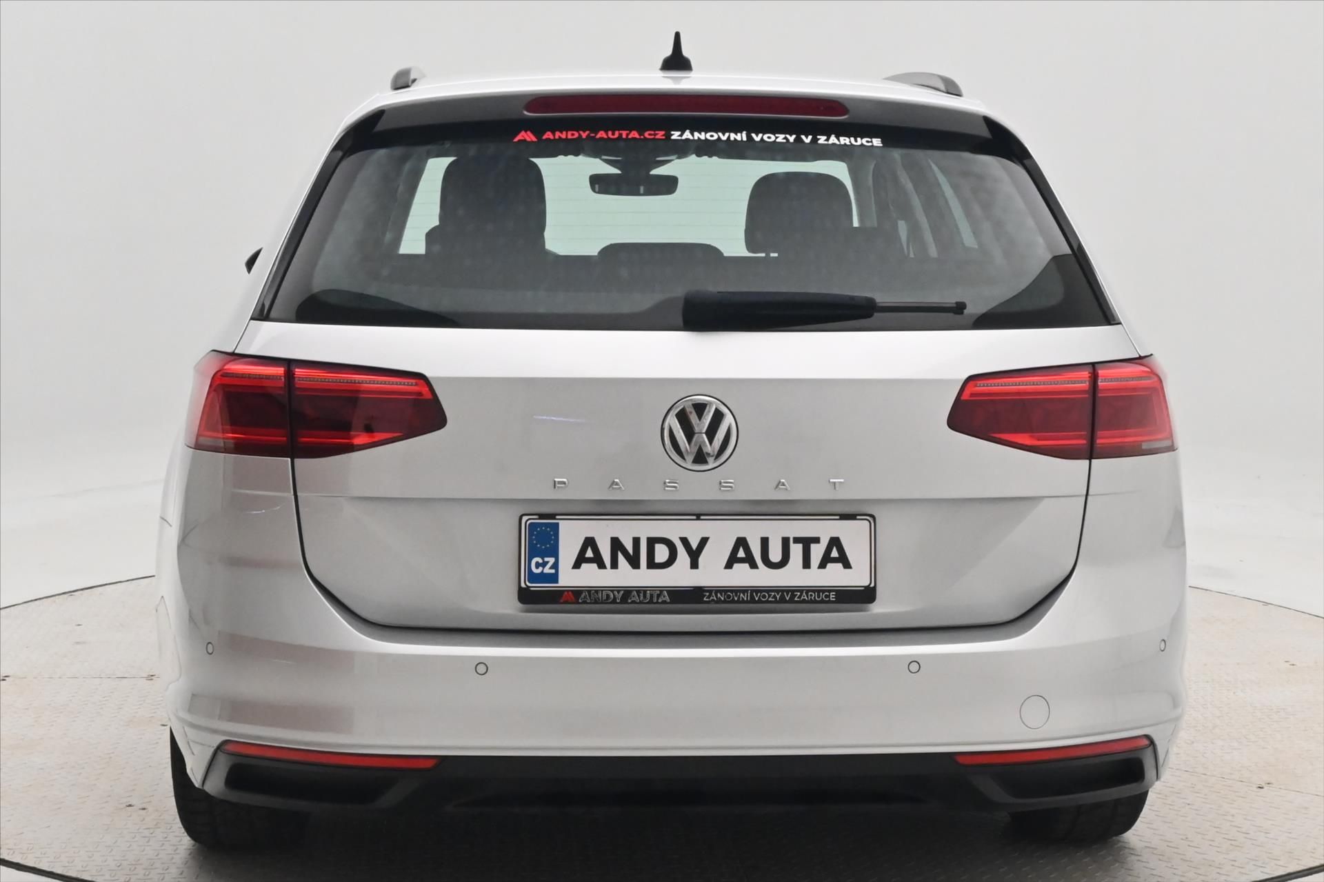 Volkswagen Passat Variant, 2,0 TDI 110kW DSG Variant Busi - fotka 6
