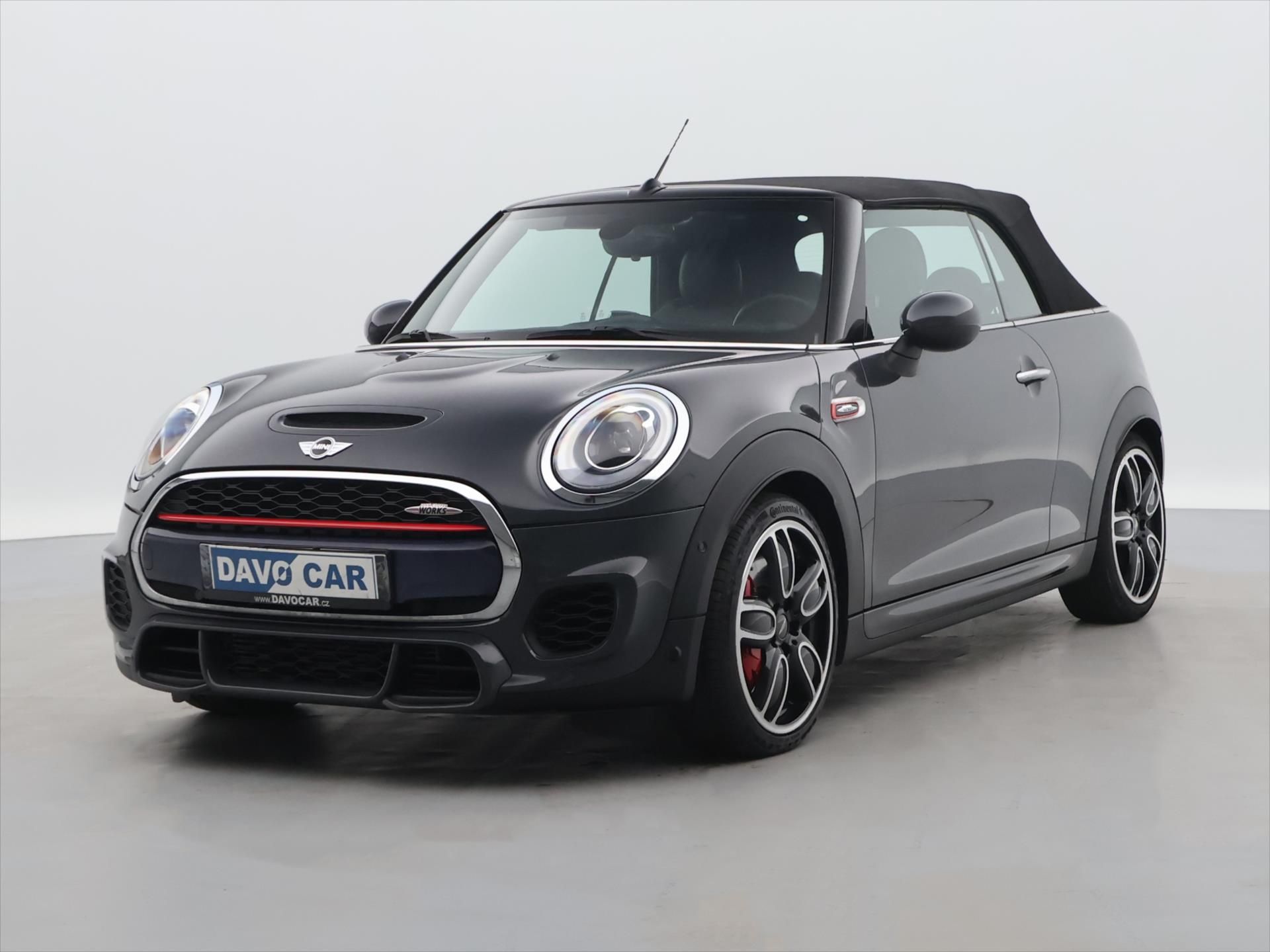 Mini Cooper, 2,0 i JCW 206kW Cabrio Manual - fotka 3