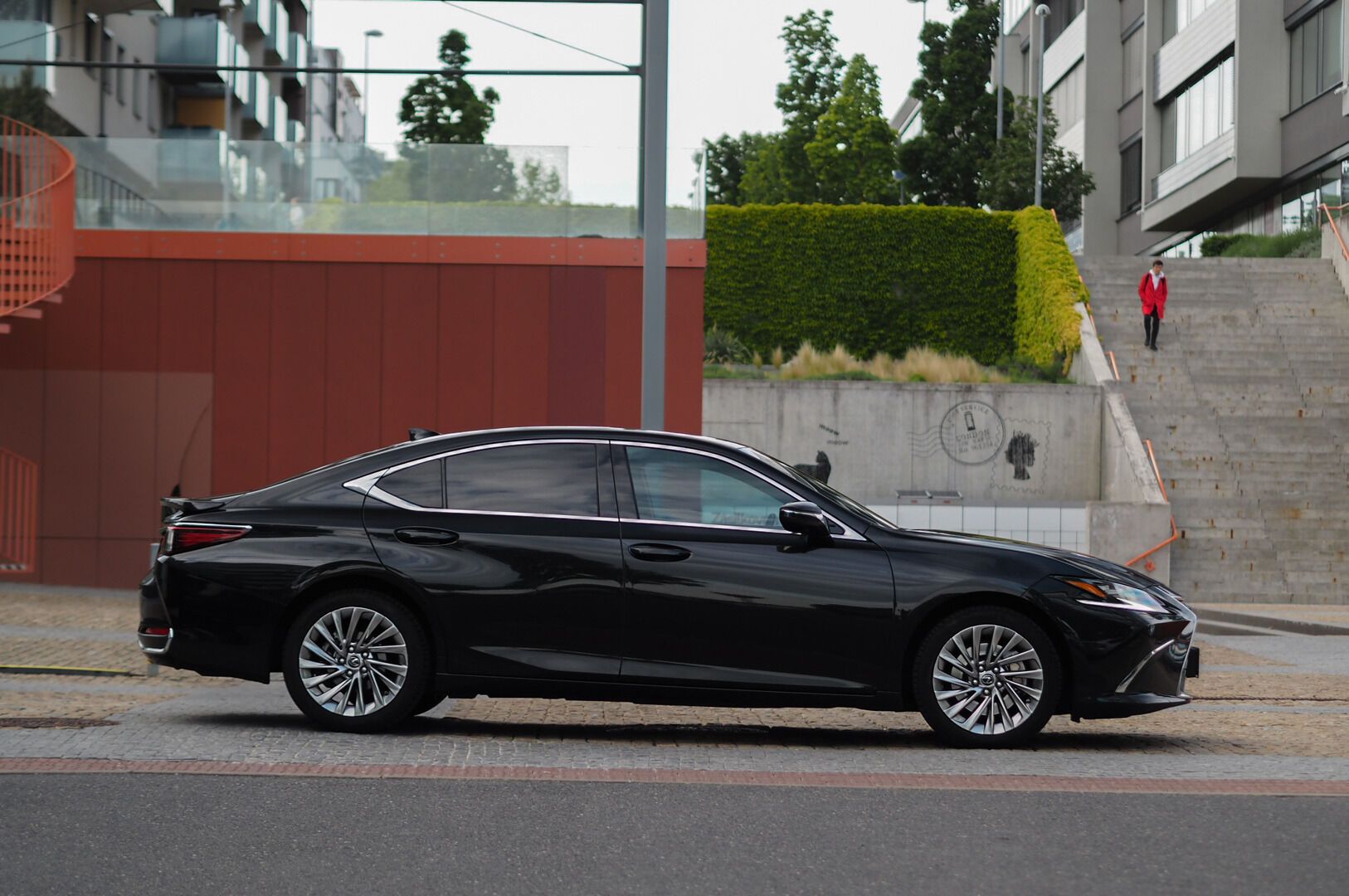 Lexus ES 300h, 300H 2,5 HEV LUXURY - fotka 6