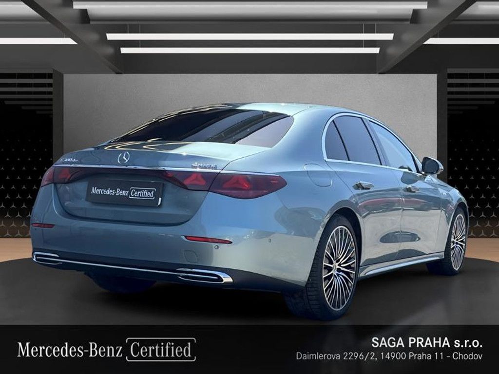 Mercedes-Benz Třídy E, E 300 de 4MATIC s hybridní tec - fotka 4