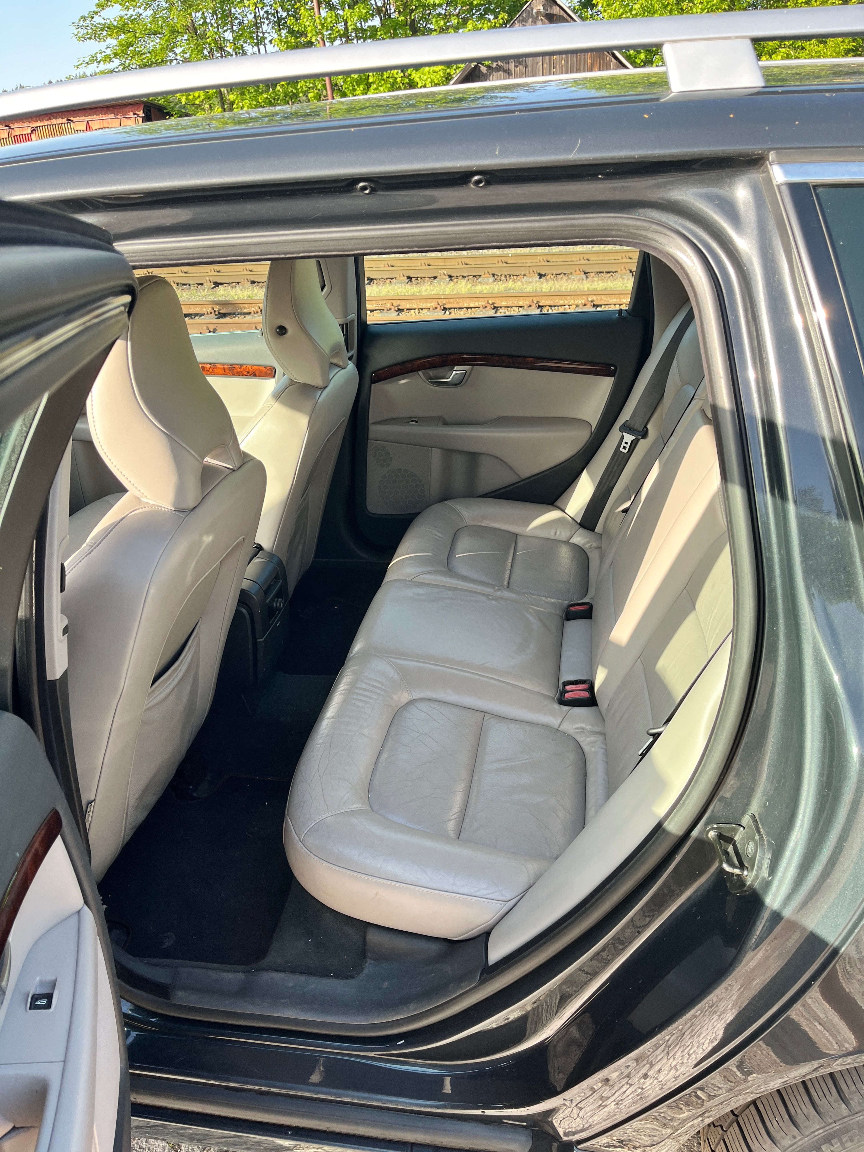 Volvo V70, Volvo V70, 2.0D, 100 kW - fotka 3