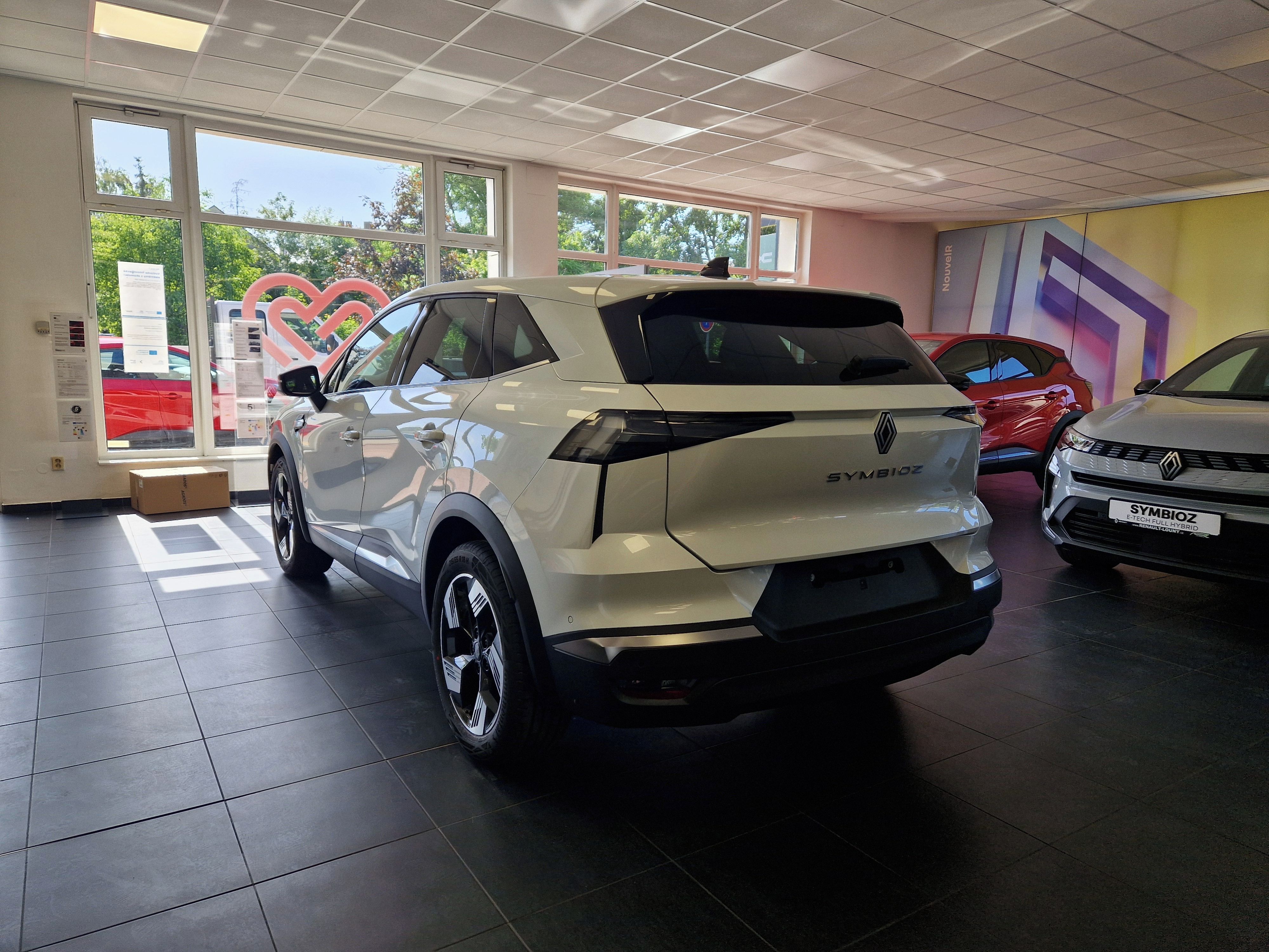 Renault Symbioz, techno mild hybrid 140 EDC - fotka 2