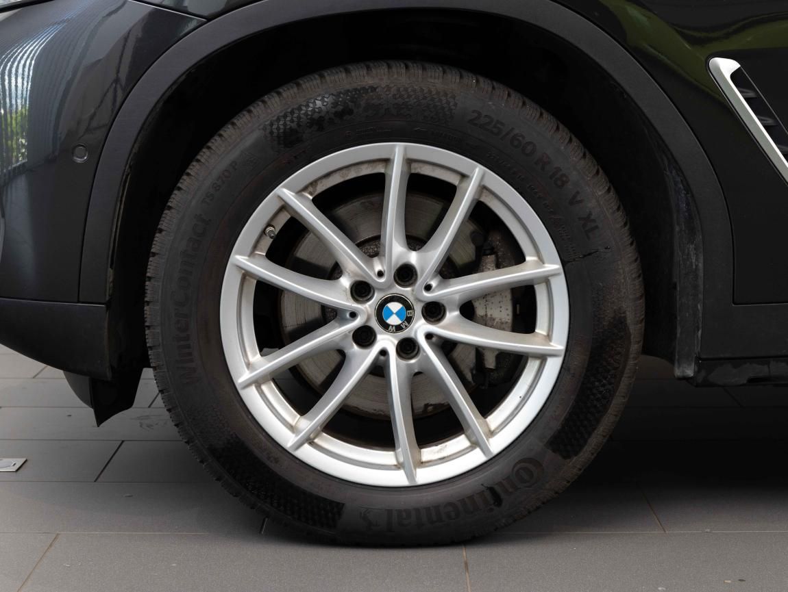BMW X4, xDrive30i - fotka 6