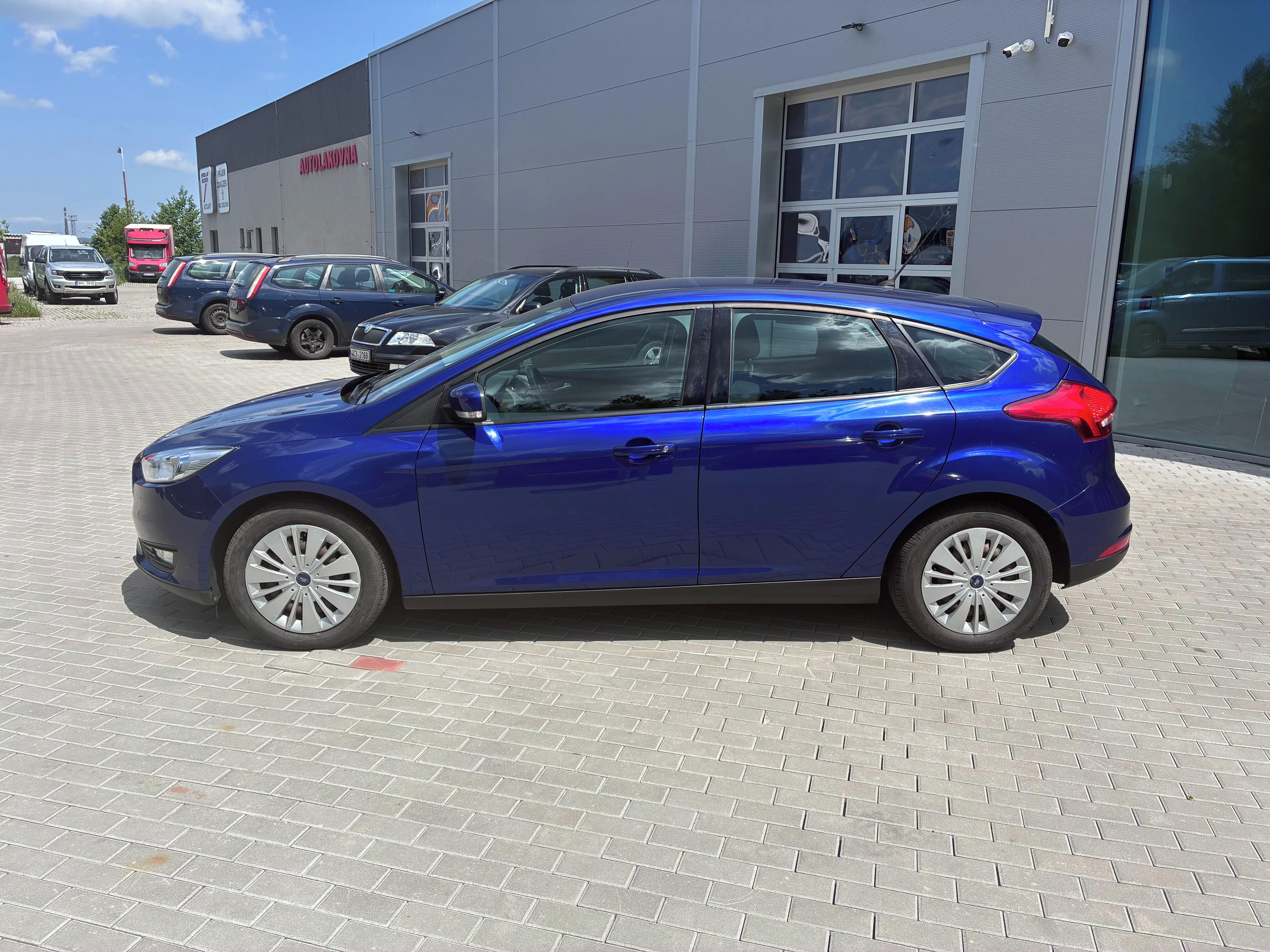 Ford Focus, 1,6 77 kW, ČR, 1. majitel - fotka 2