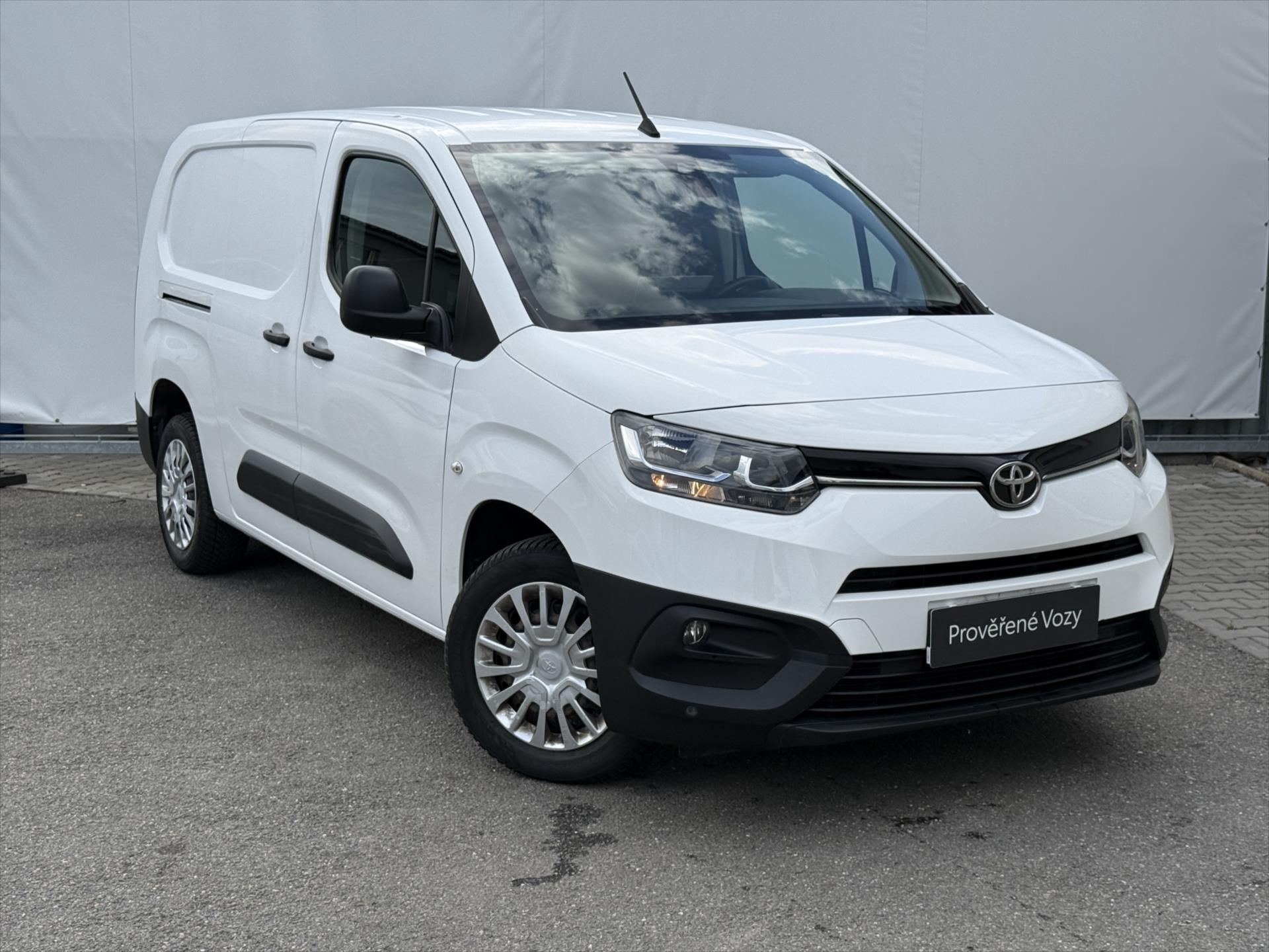 Toyota Proace City, 1,5 Comfort - fotka 3