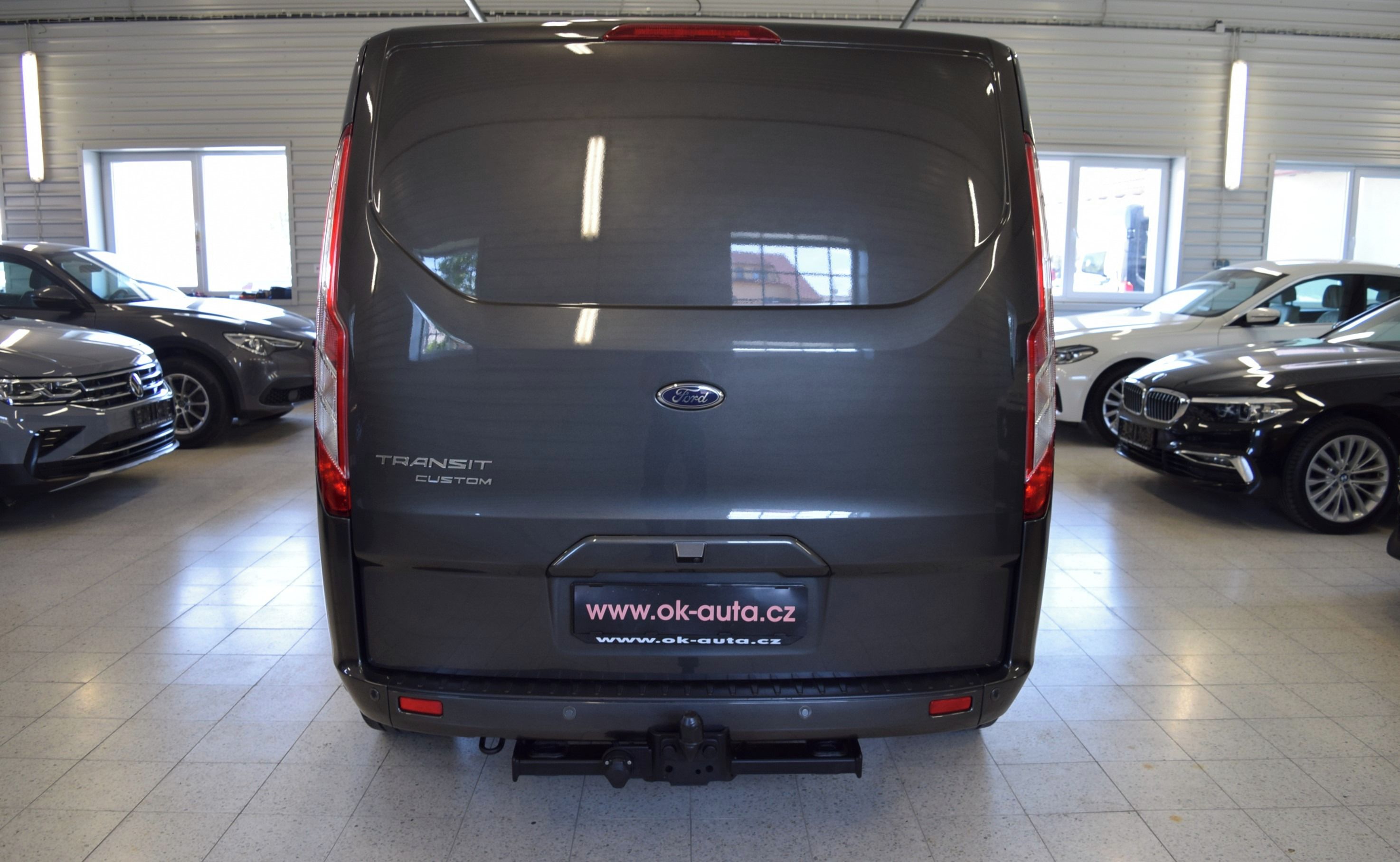 Ford Transit Custom, 2.0 D LIMITED AUTOMAT 5M.LONG - fotka 4