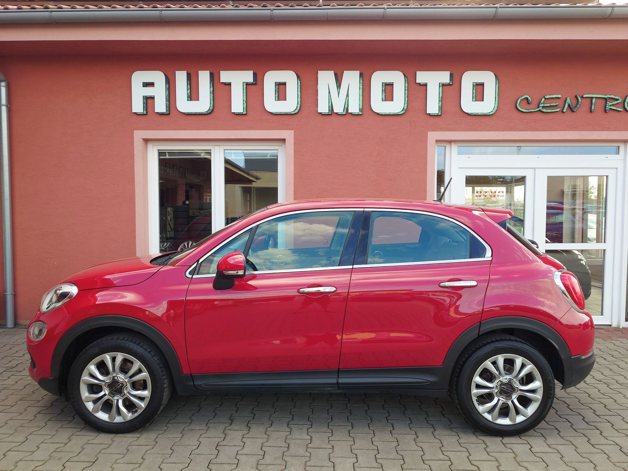 Fiat 500X, 1.6 Attracvtive 81kW - fotka 2