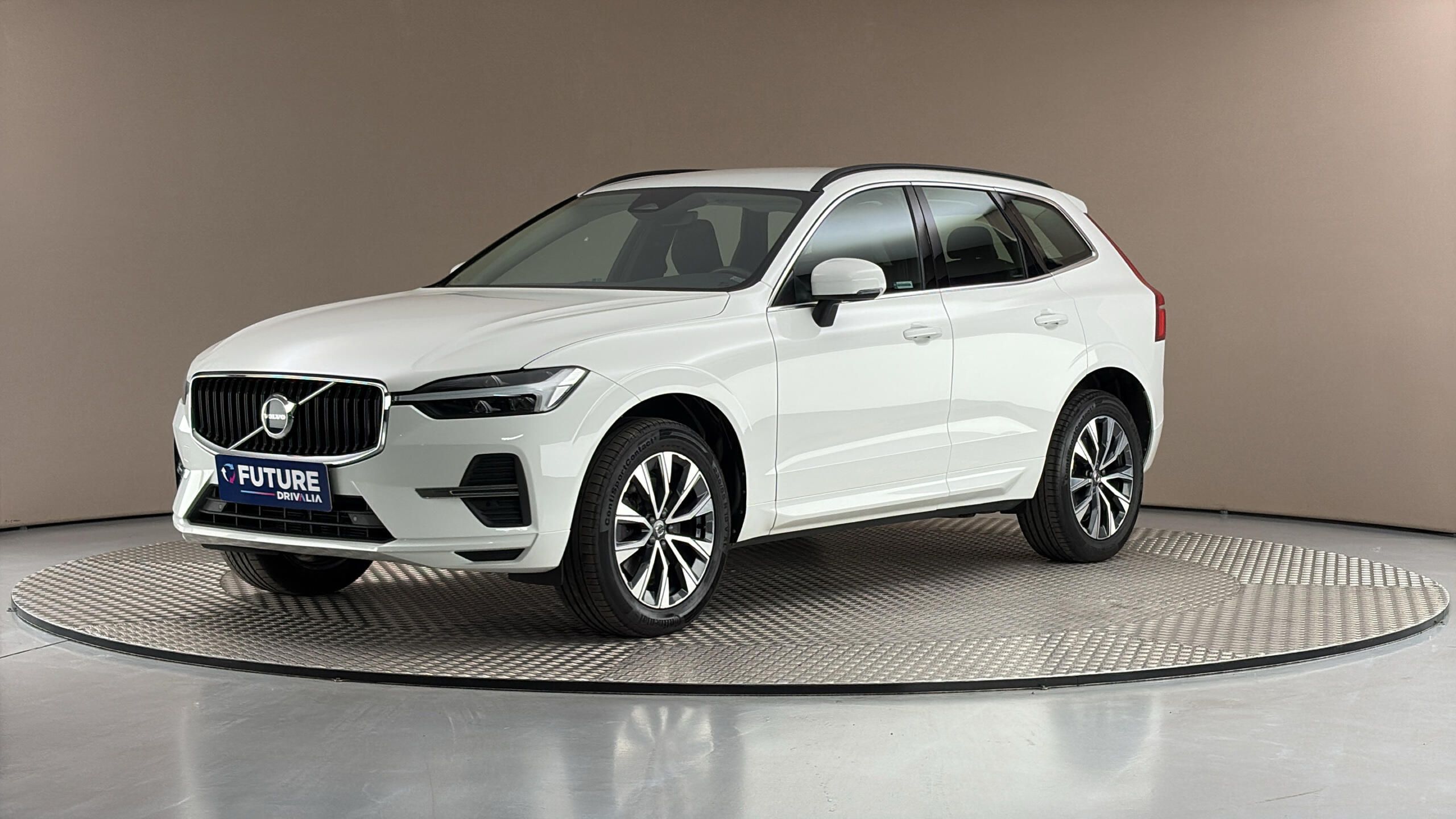 Volvo XC60, 2.0 B4 AUT AWD Momentum Pro
