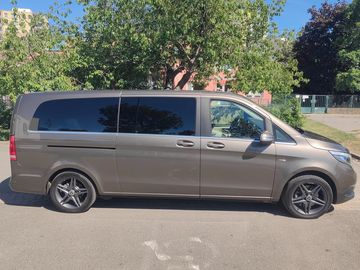 V Class XL
