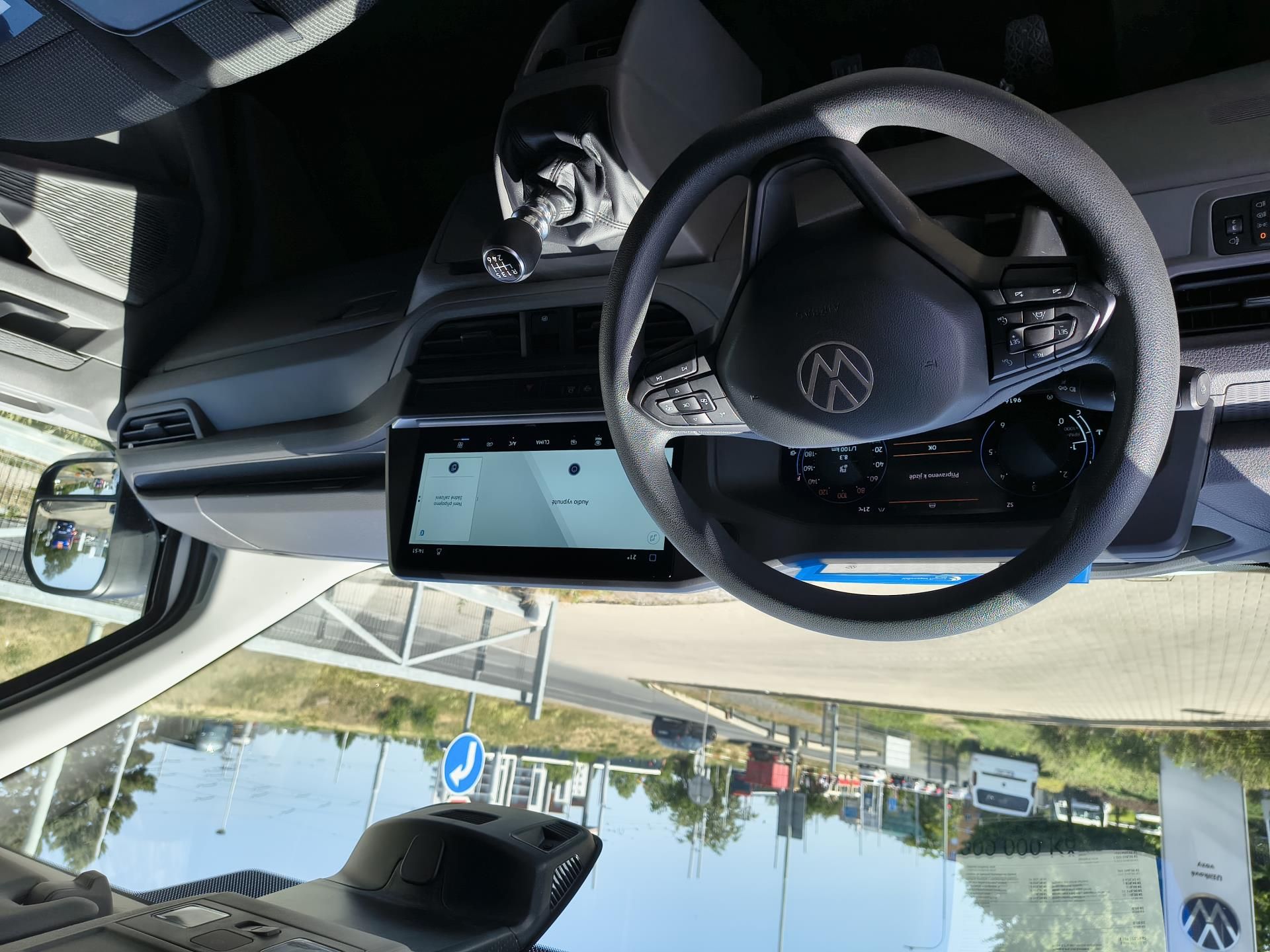 Volkswagen Transporter, Nový Transporter skříň 2.0 TDI - fotka 5