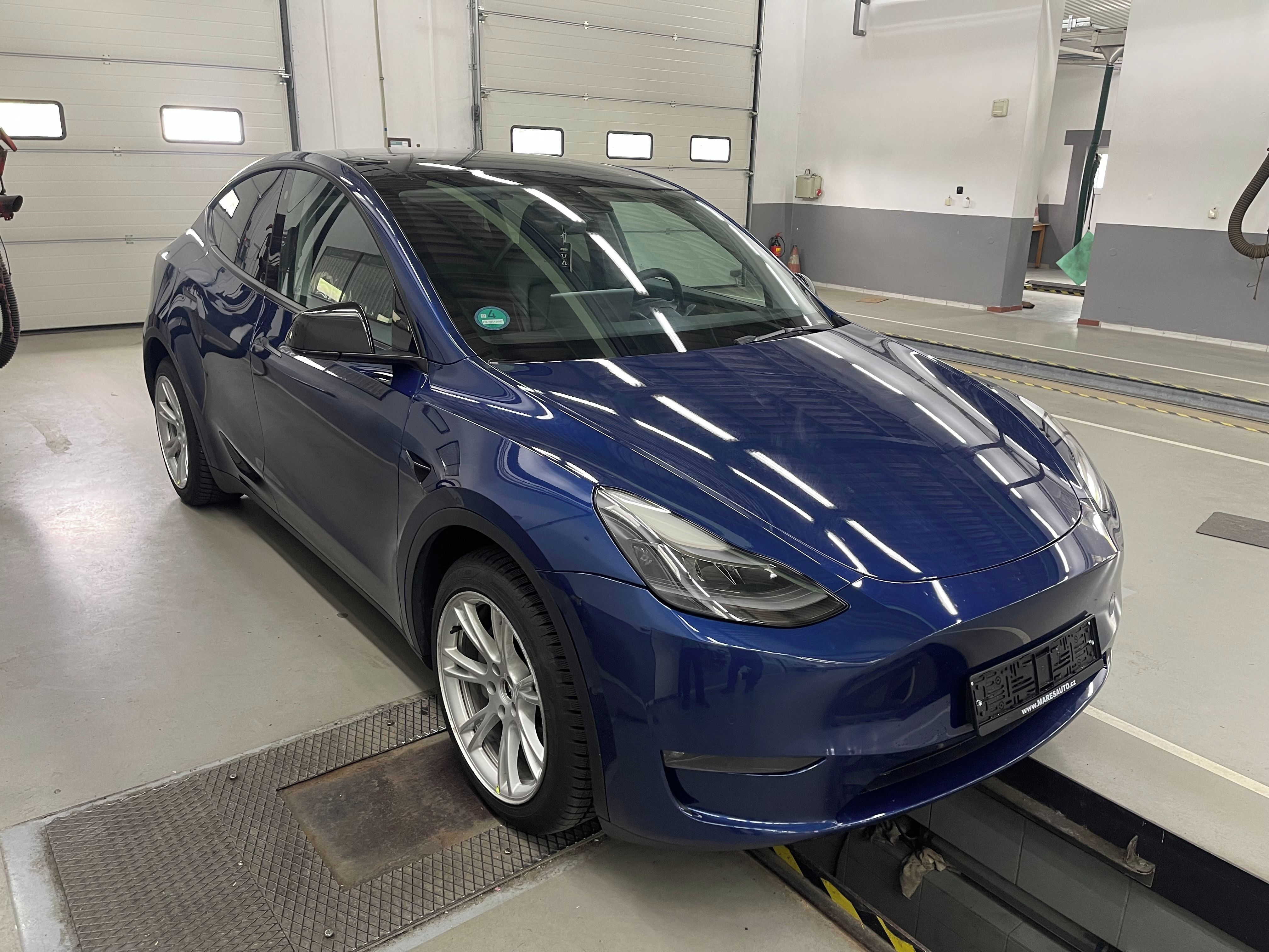Tesla Model Y, Long Range Dual Motor AWD