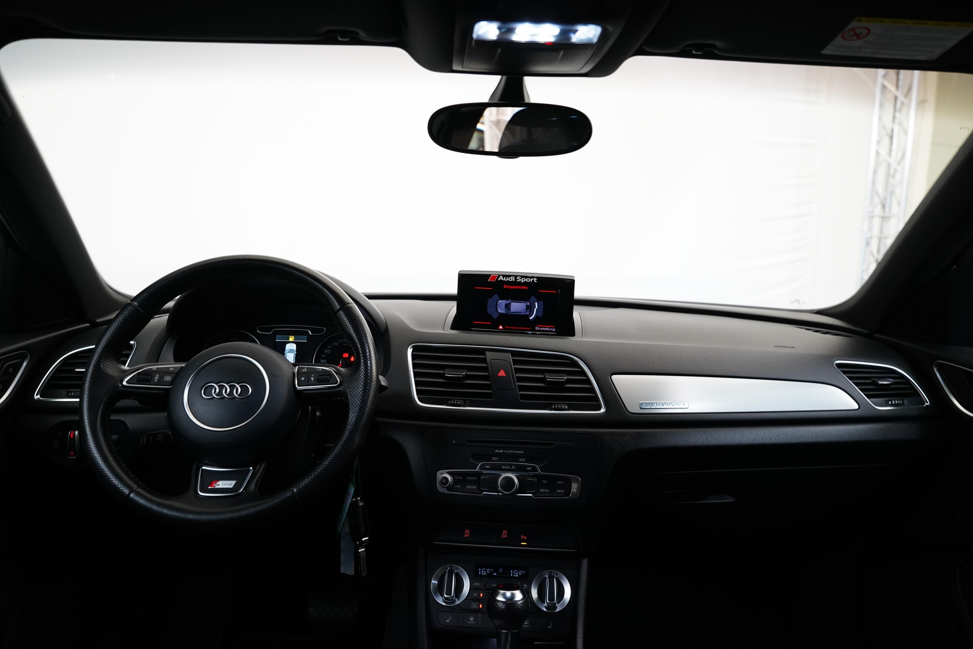 Audi Q3, 2.0 TFSI 155 kW 4x4 Standard - fotka 6