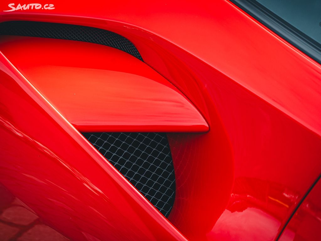Ferrari 488 2020 desde República Checa