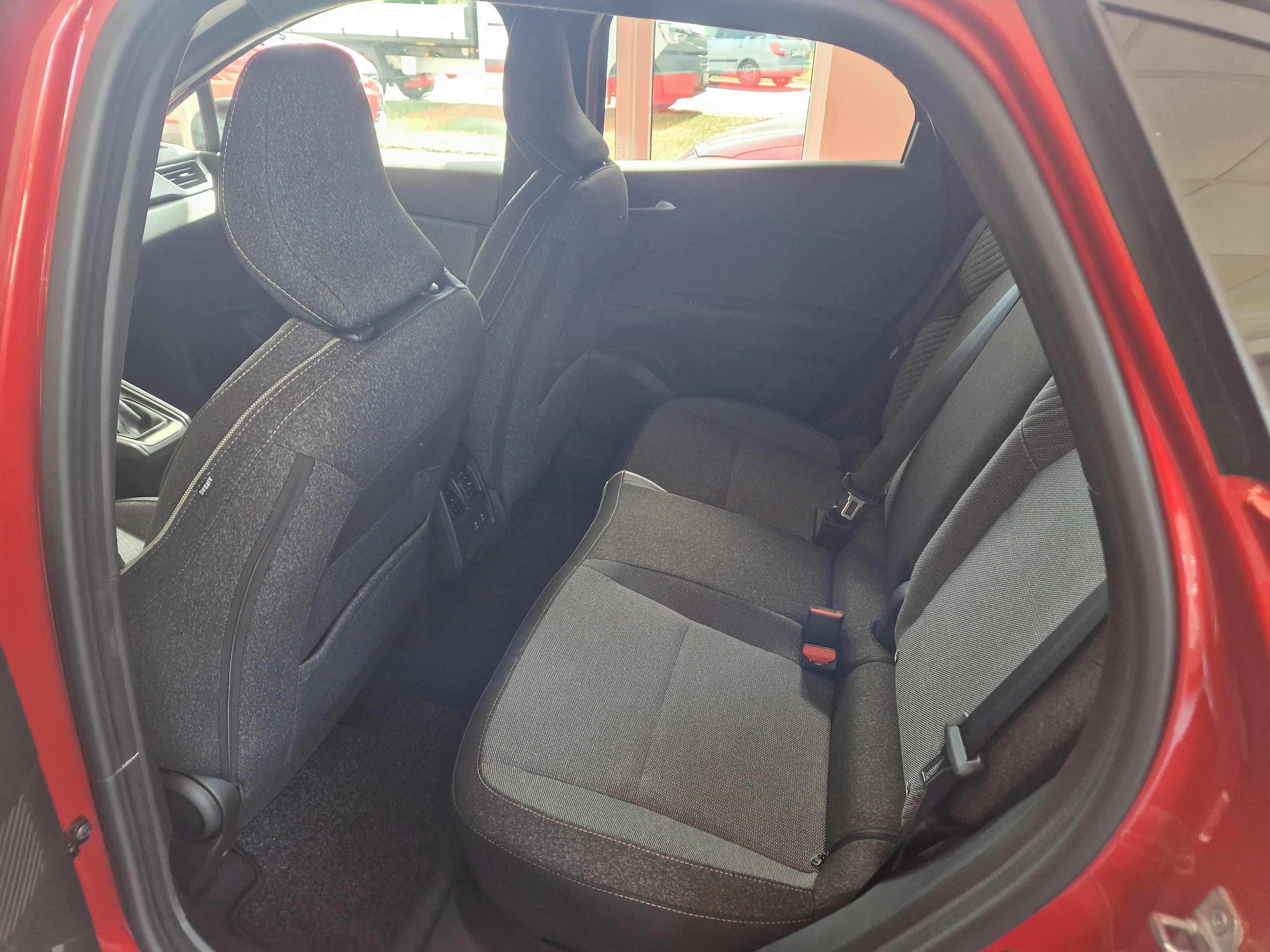 Renault Captur, techno TCe 115 - fotka 5