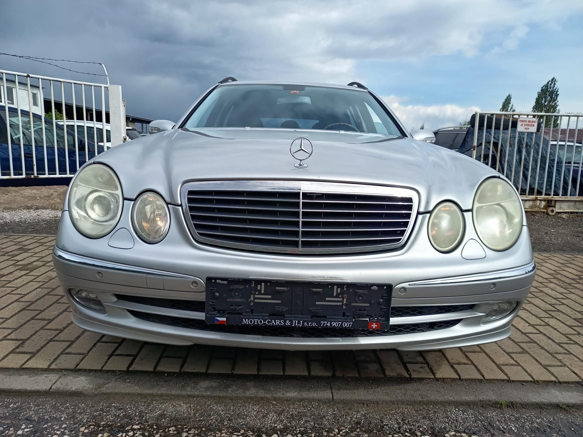 Mercedes-Benz Třídy E, 3.2 165kw
