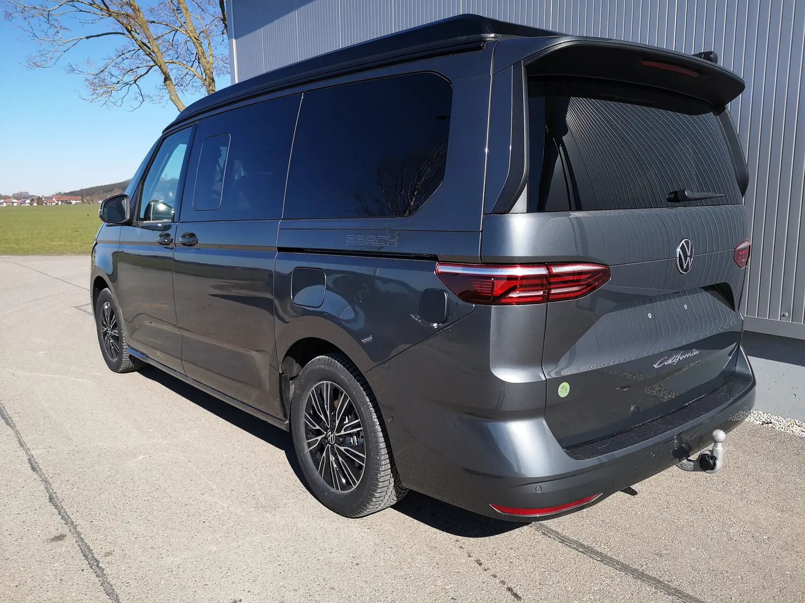 Volkswagen California, 2.0TDI 150k Beach Camper sklad