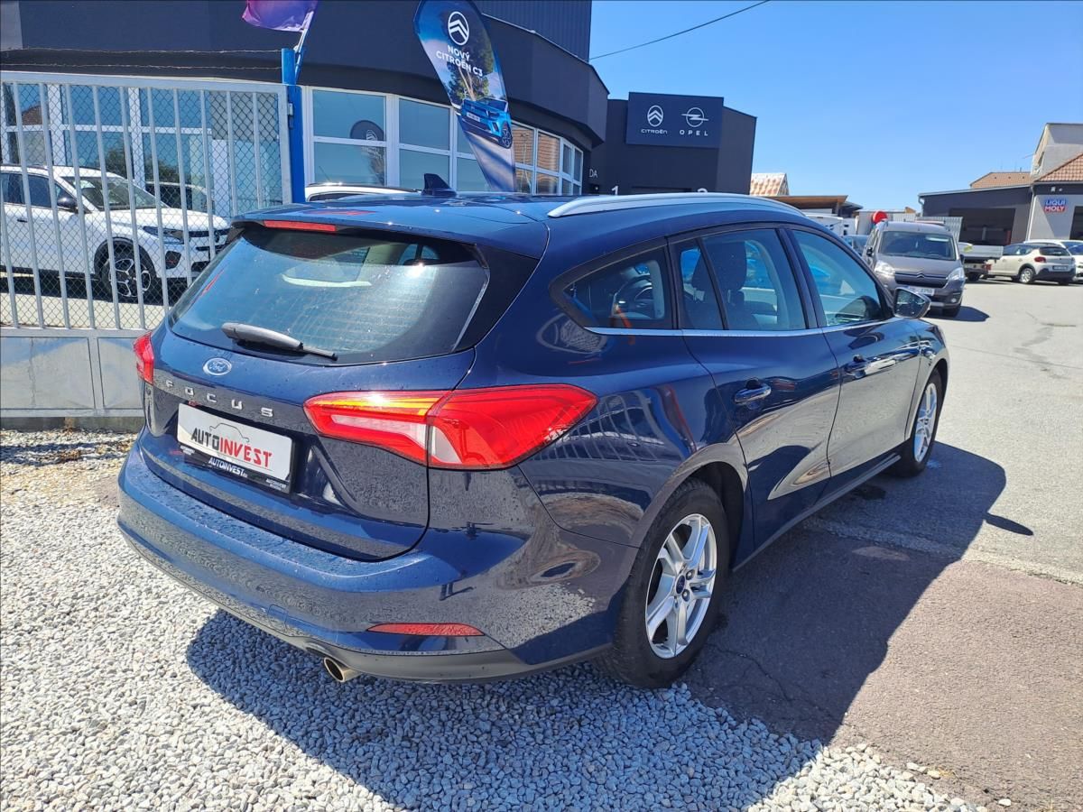 Ford Focus, 1,0 EcoBoost AUTOMAT - fotka 3