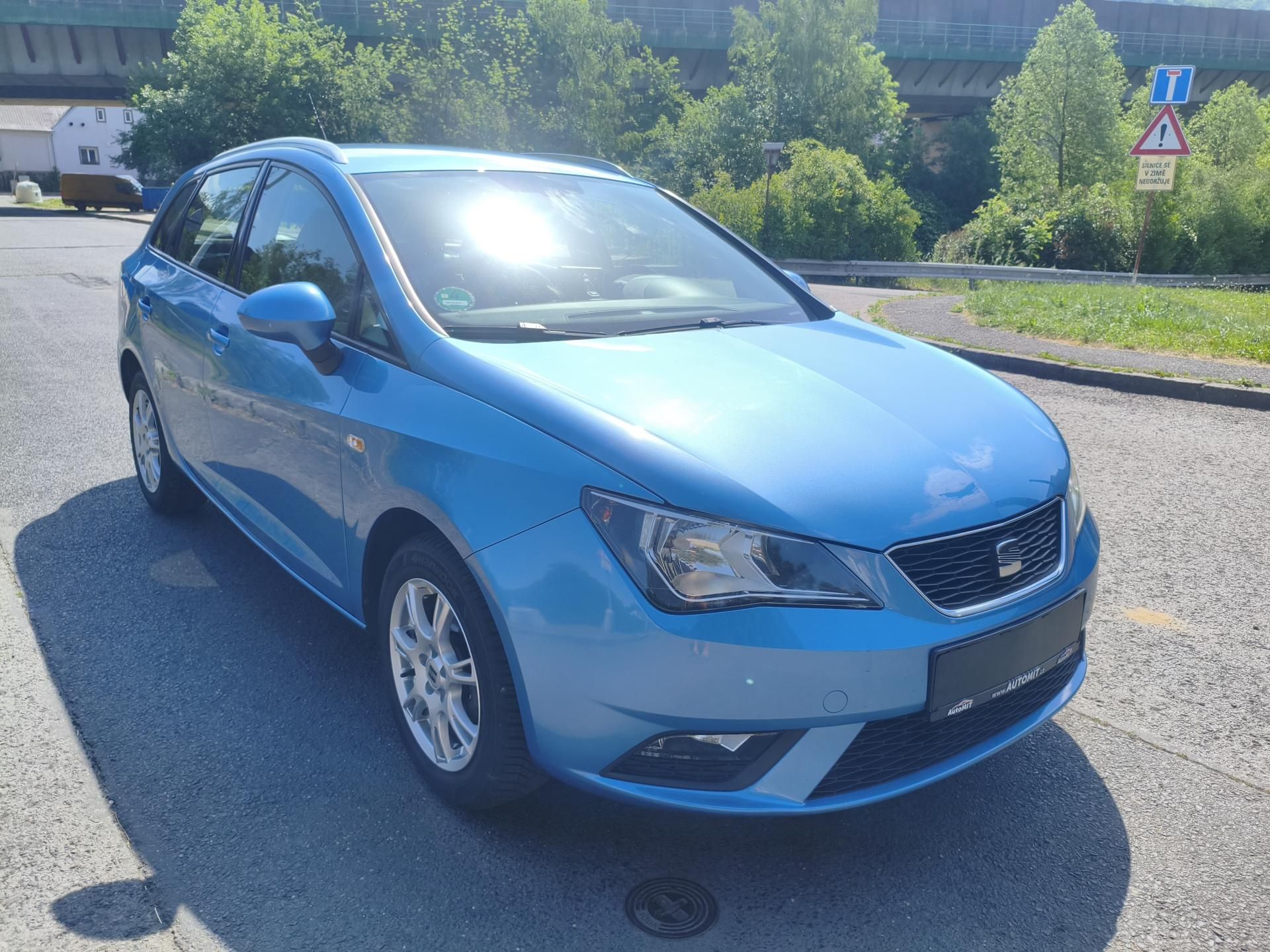 Seat Ibiza, 1,2 TSI 77Kw I-tech combi - fotka 4