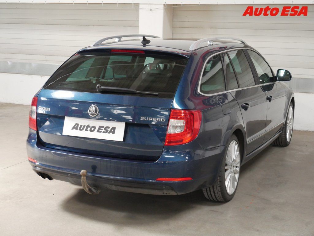 Škoda Superb, 1.6 TDI - fotka 6
