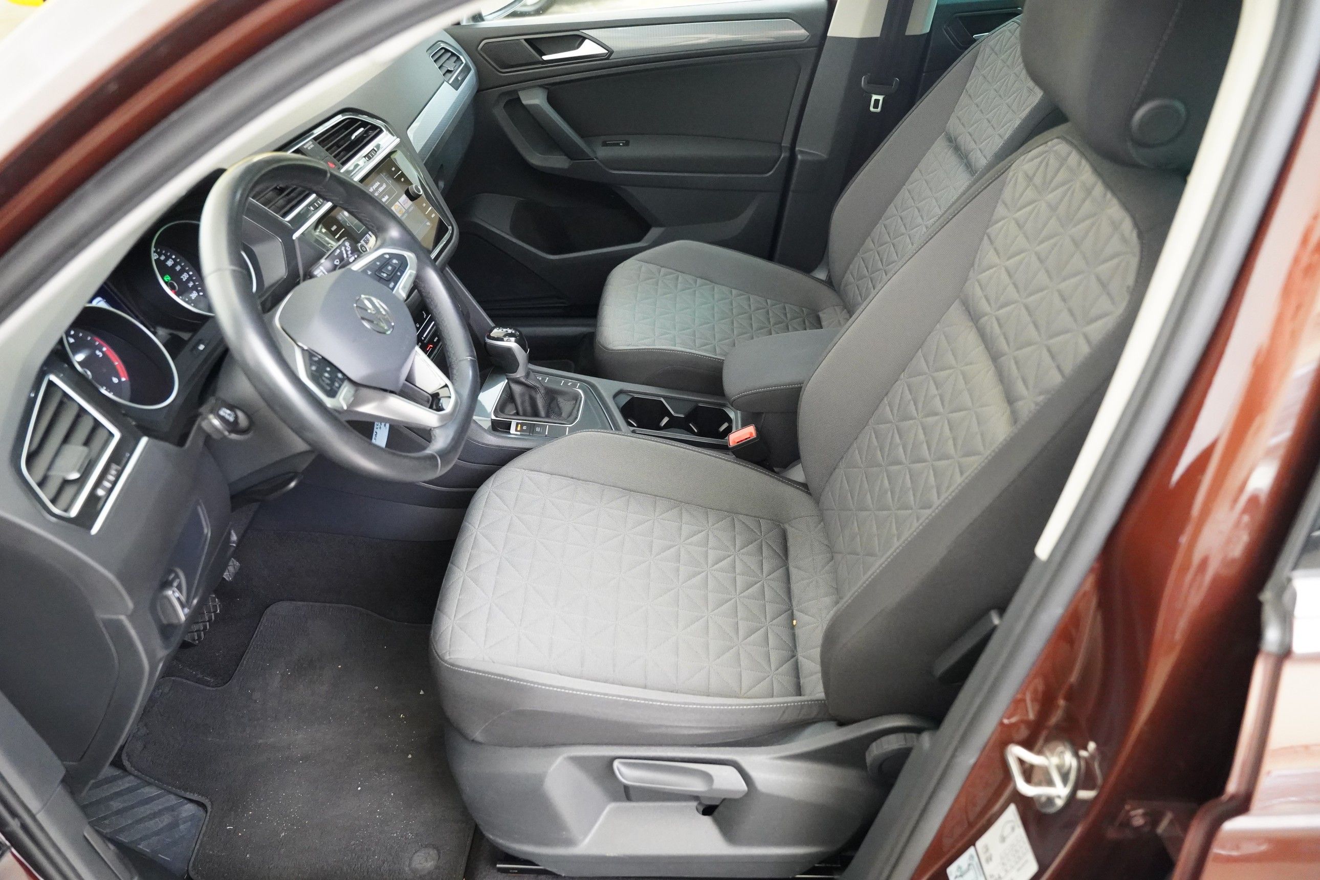Volkswagen Tiguan, LIFE 2,0 TDI 110 KW 7DSG - fotka 6