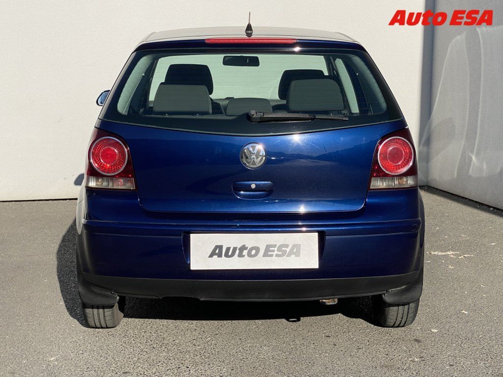 Volkswagen Polo, 1.2 i,servis.kniha,AC - fotka 5
